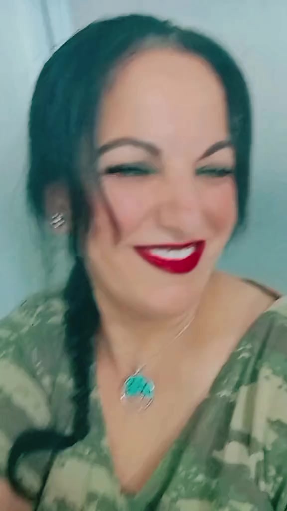 @gülüşü güzel Antakyalı çiğdem