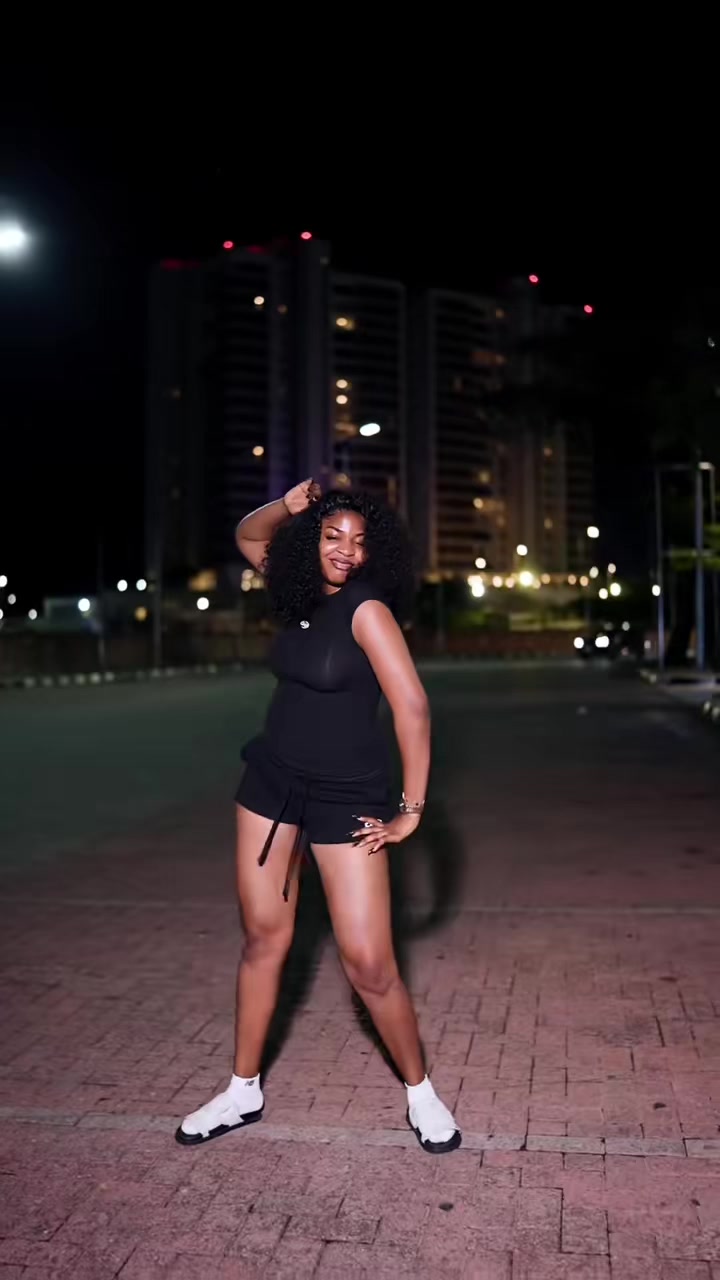 @PRETTY SPEEDY💜🥀🥰