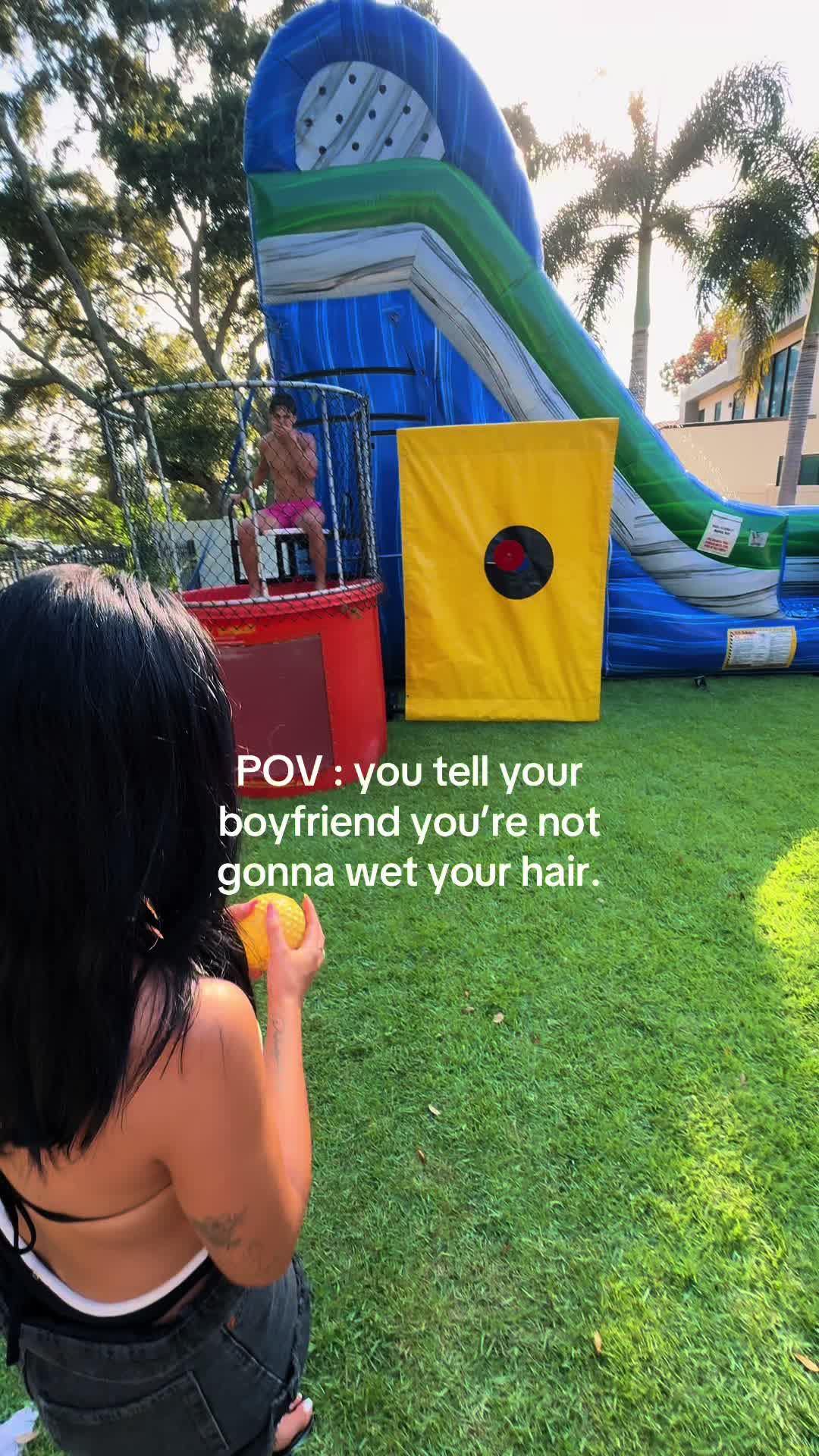 @lola