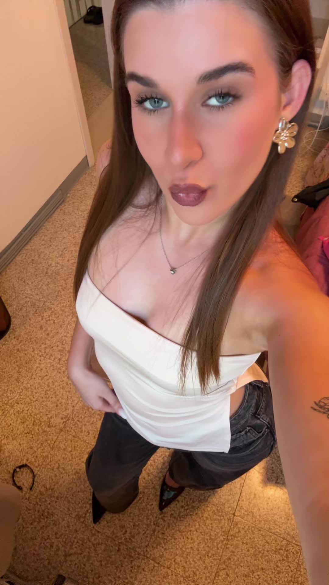 @desireecanazza