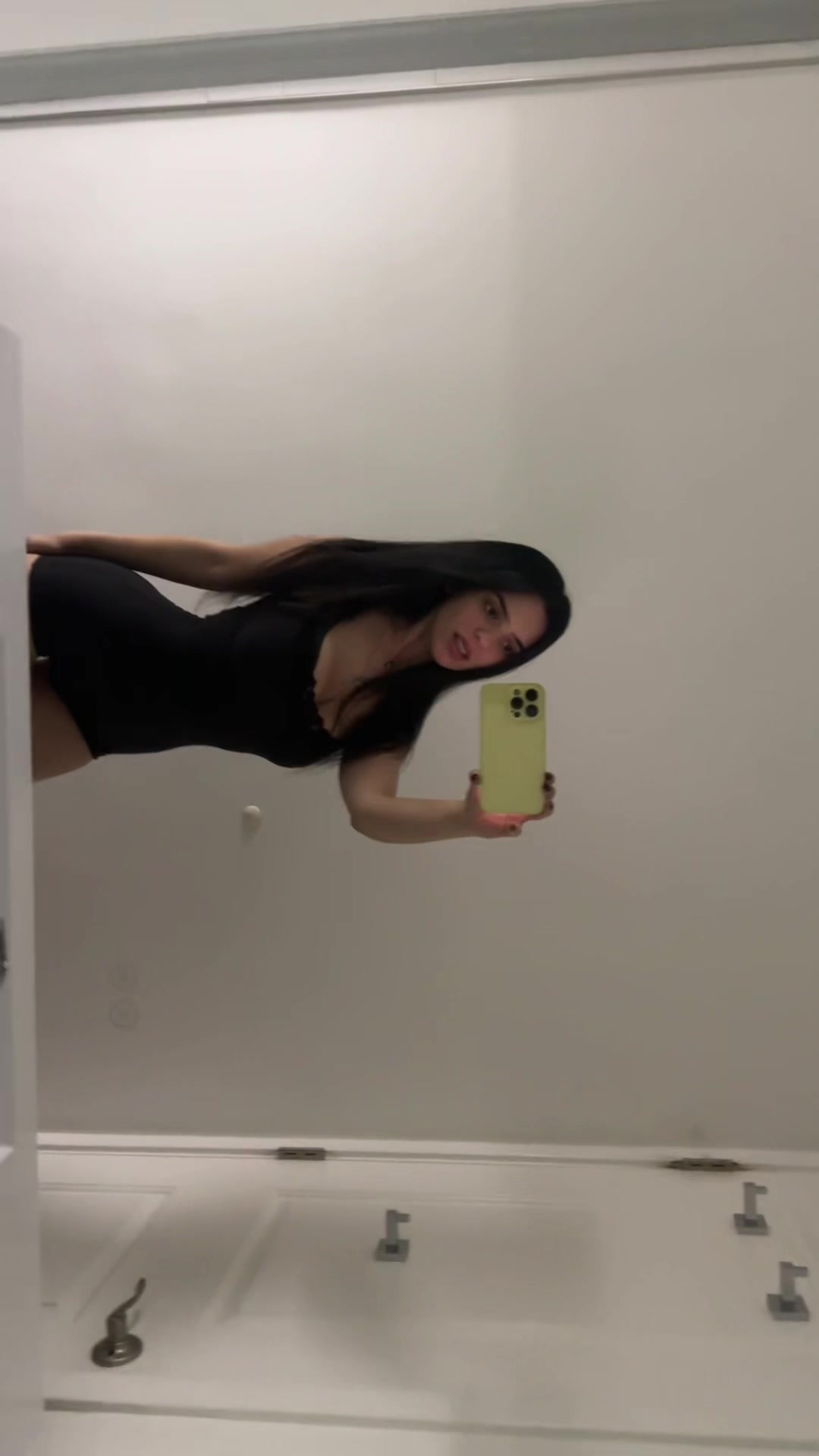 @נועה חזן