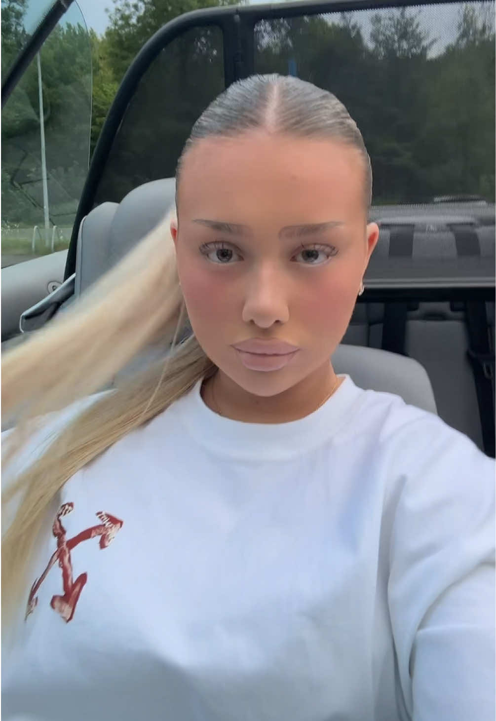 @🧿