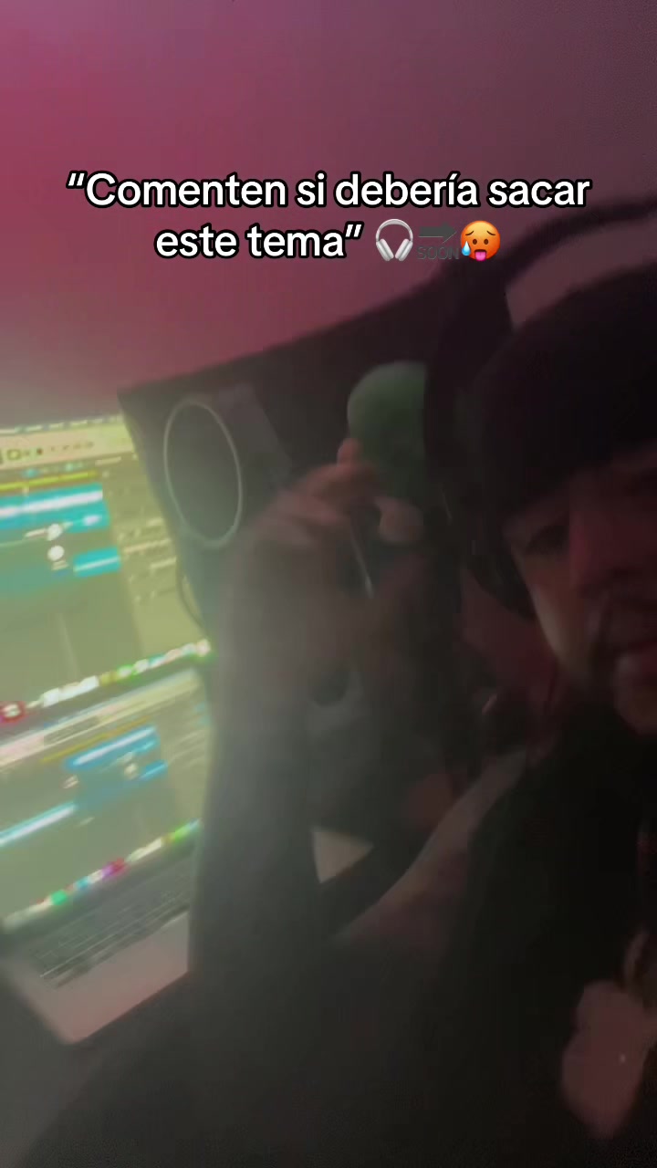 @๐๐๐ฒ๐ซ๐จ๐ง ๐