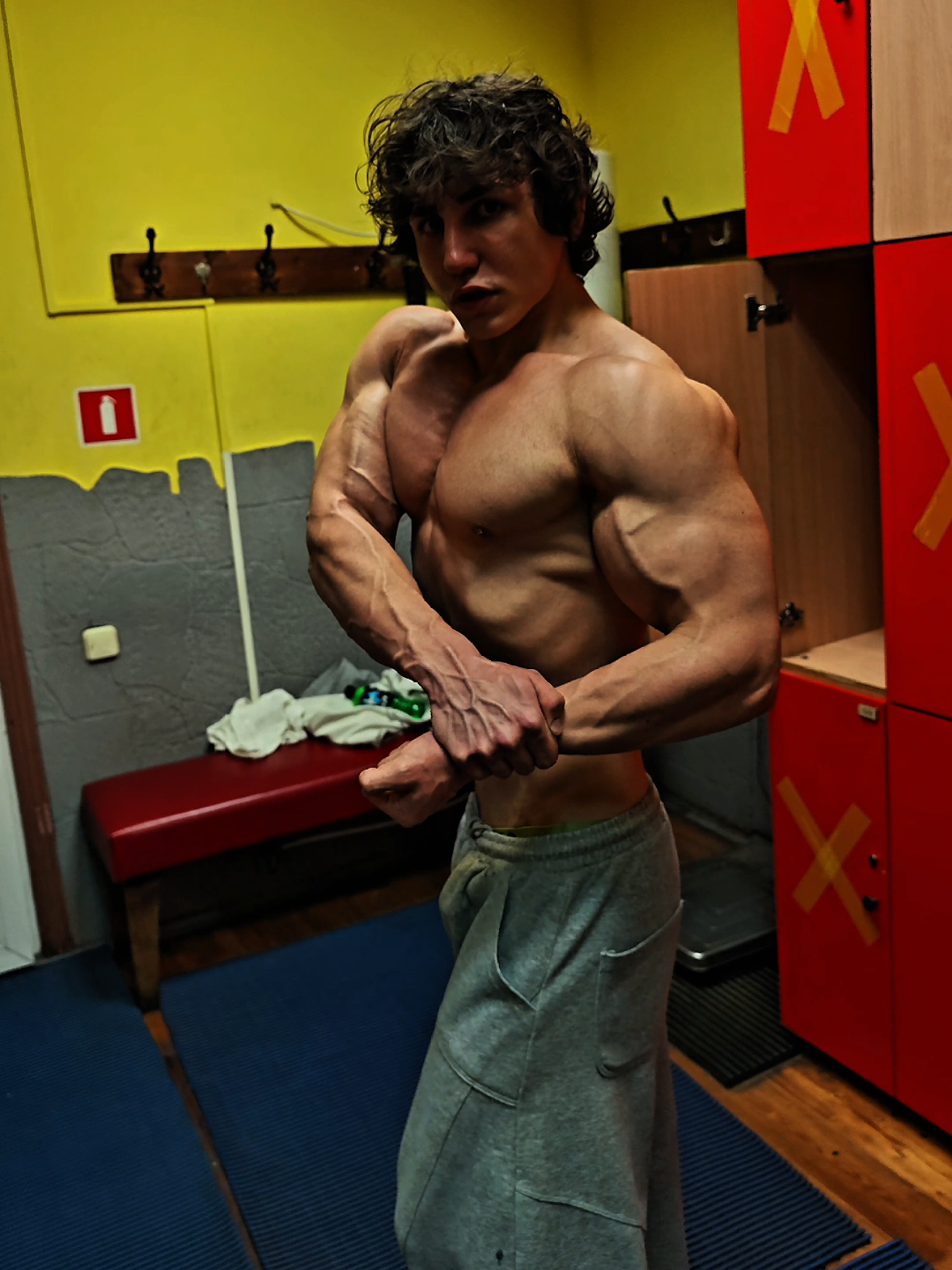 @Chopper.gym