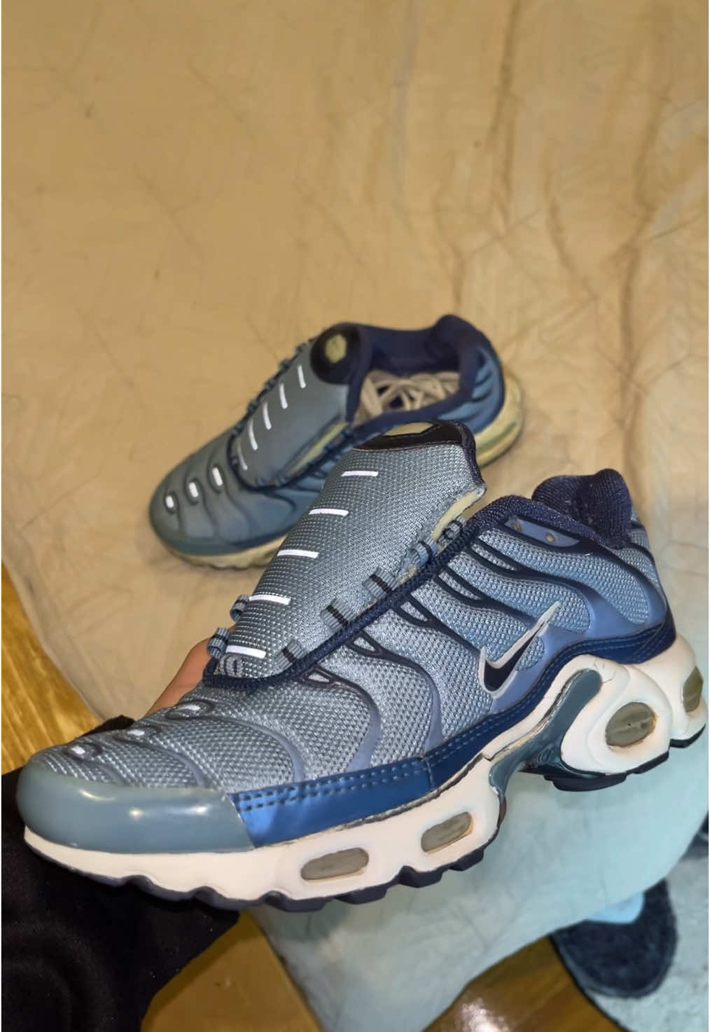 @laced_tns
