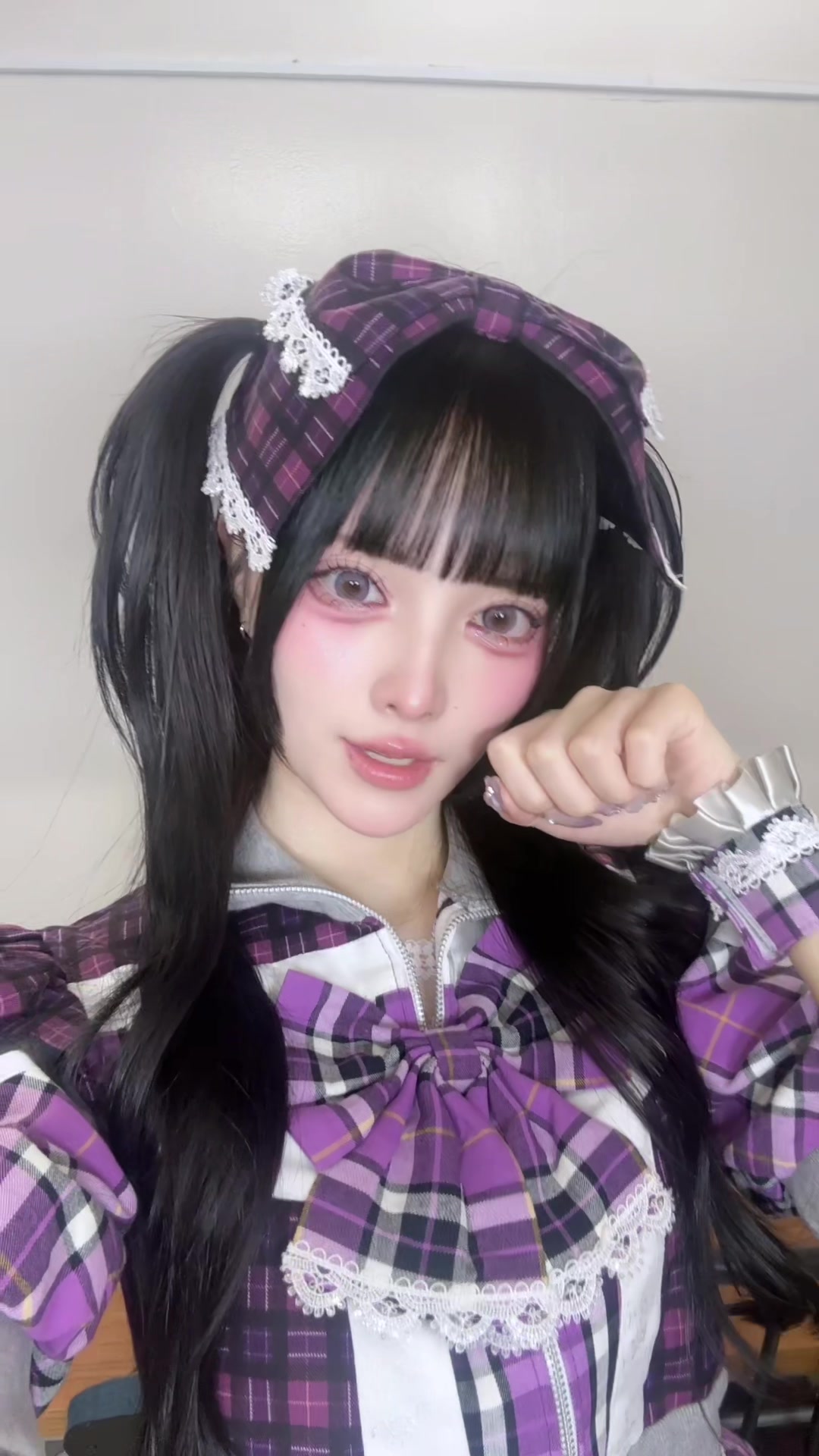 @愛宮れな