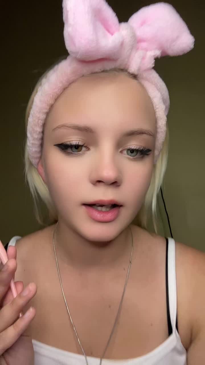 @Матовая киса🎀