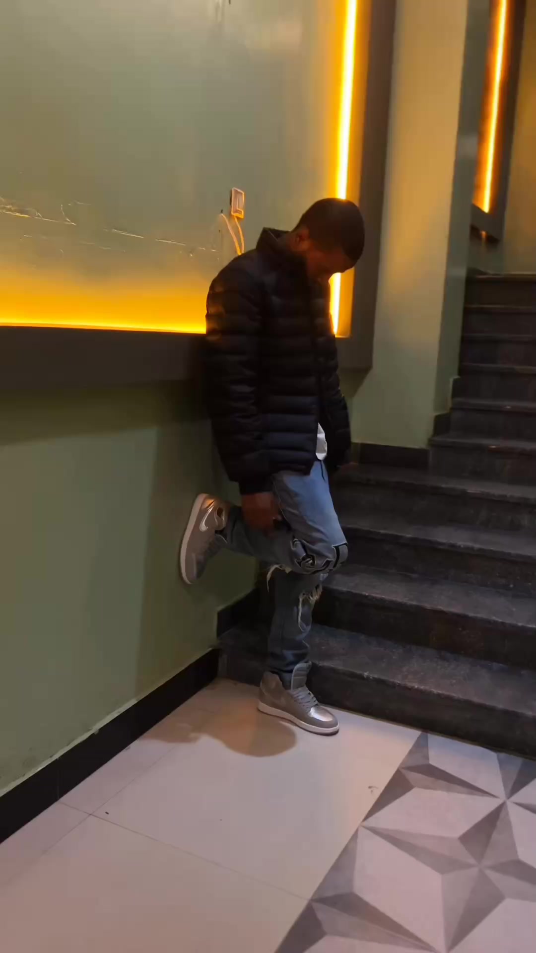 @🦅 .