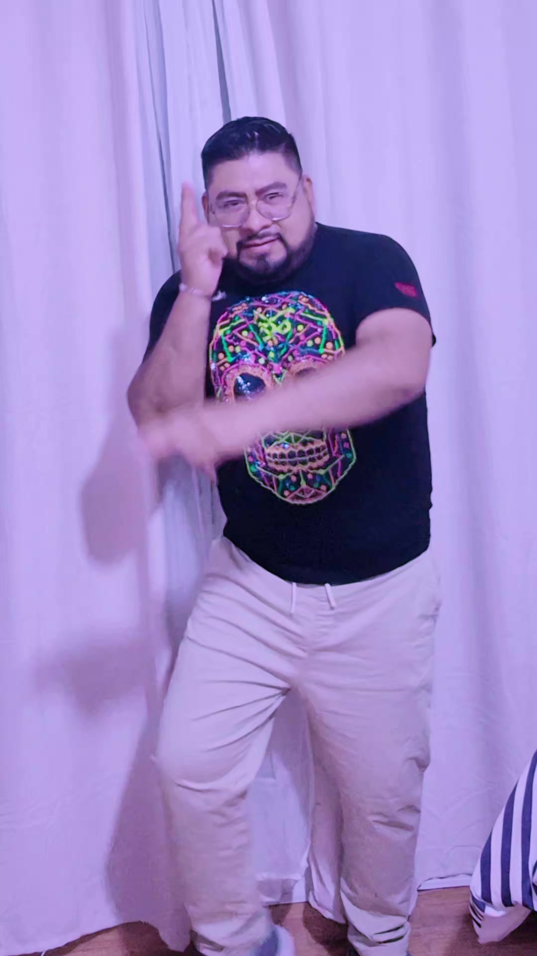 @Daru
