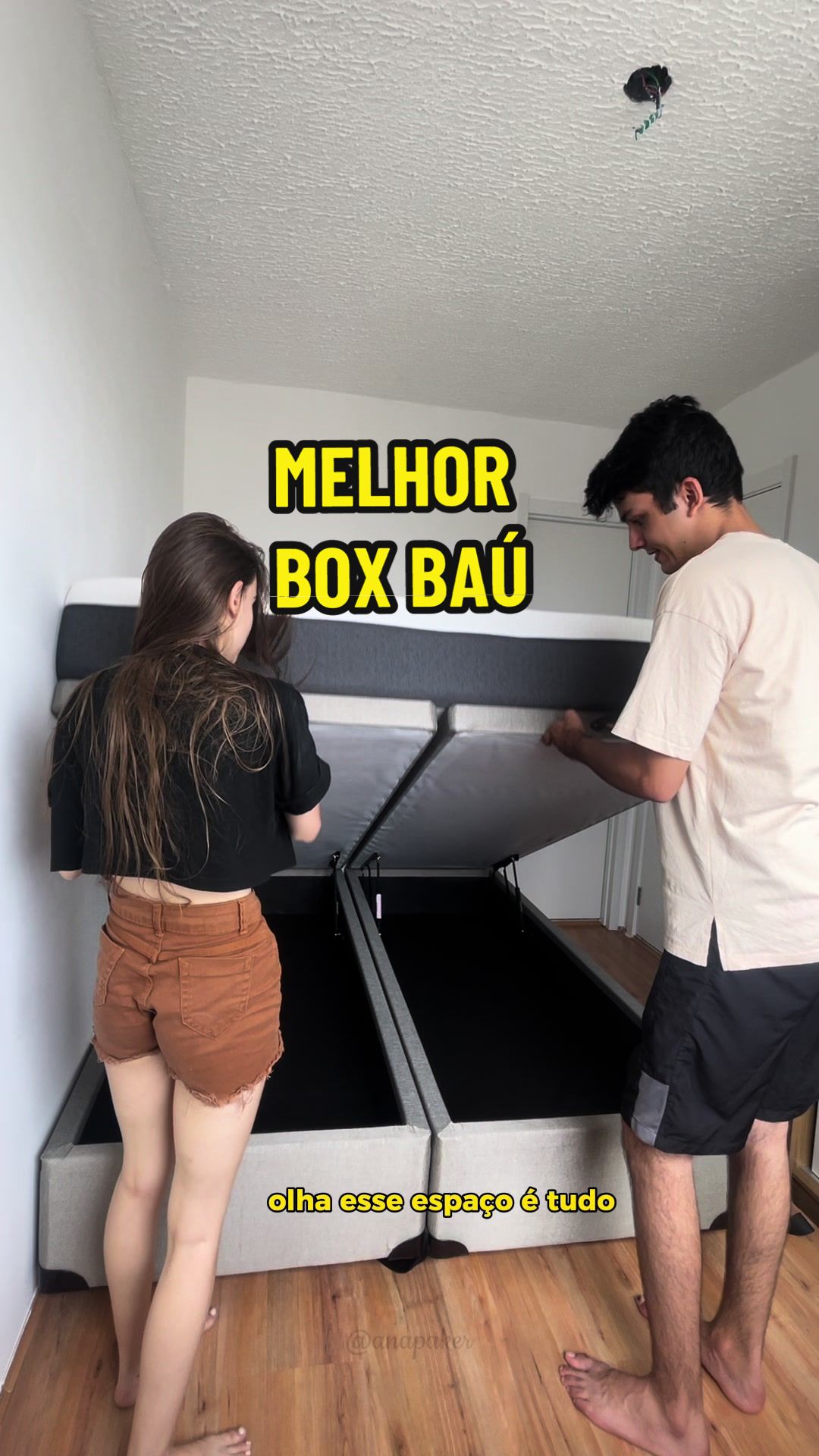 @Ana Paker