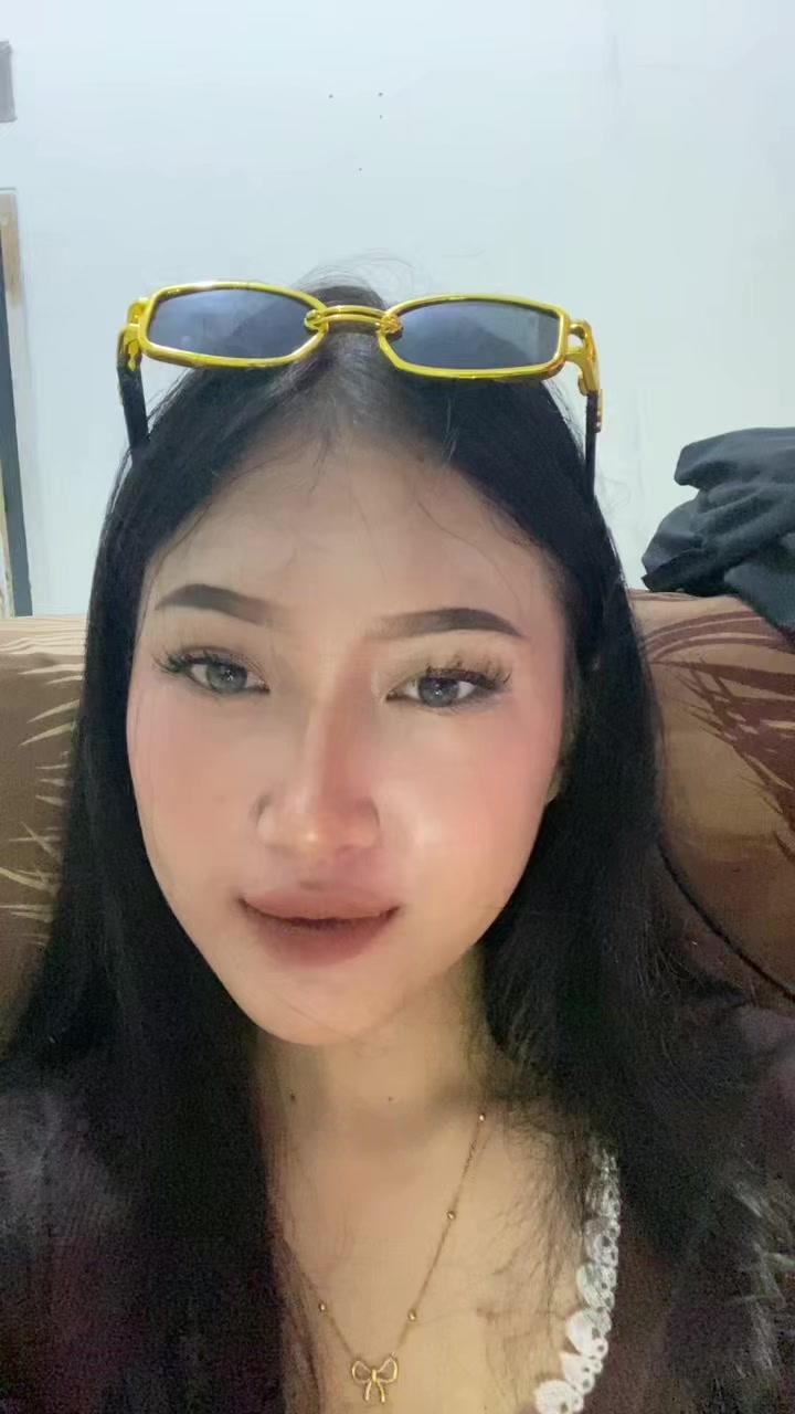 @pyolll4