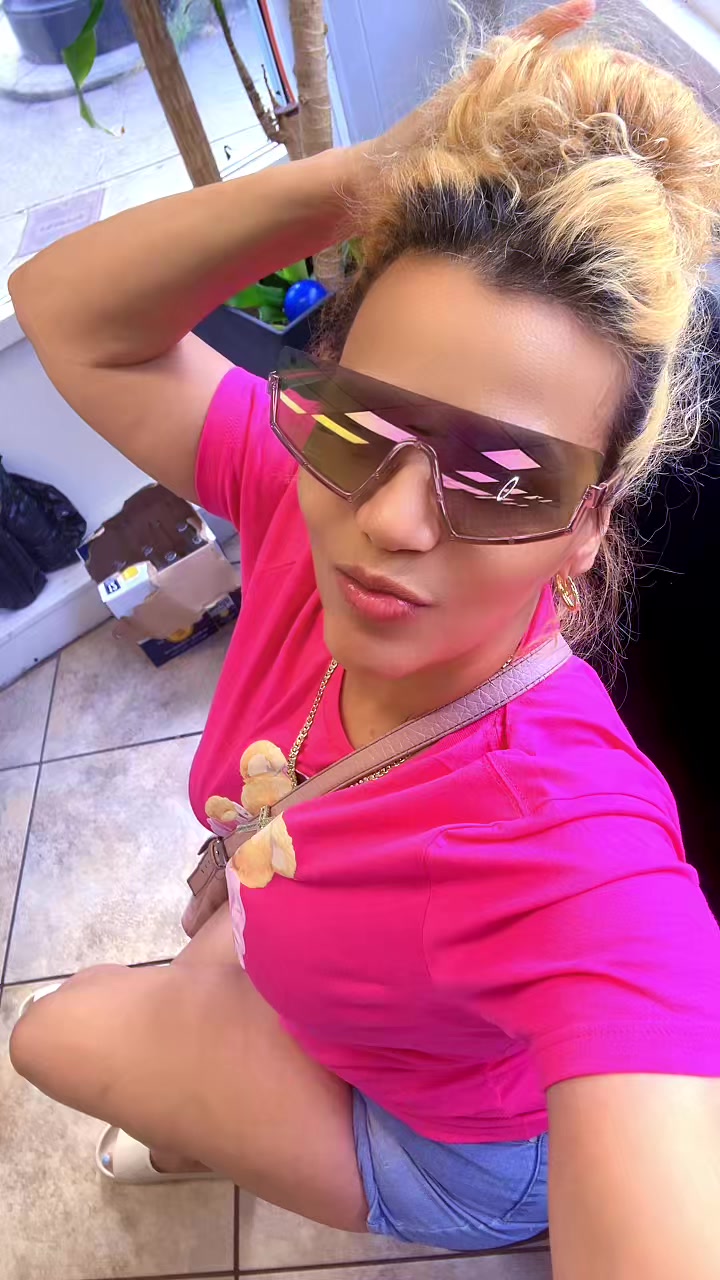 @La Rubia Cruz