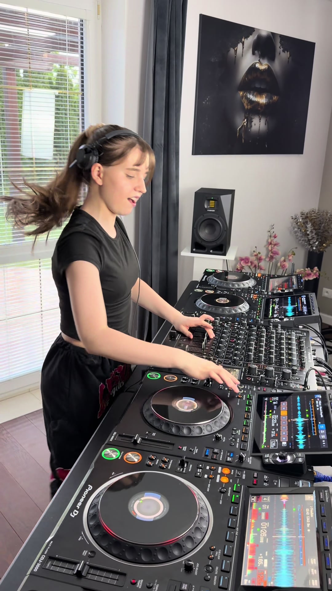 @DJ Gabi