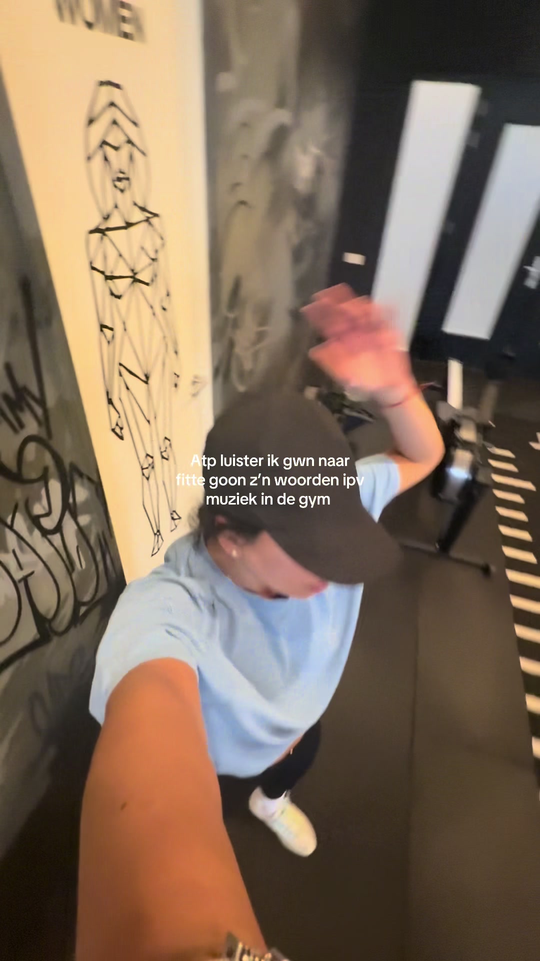 @Vallenttinaah_