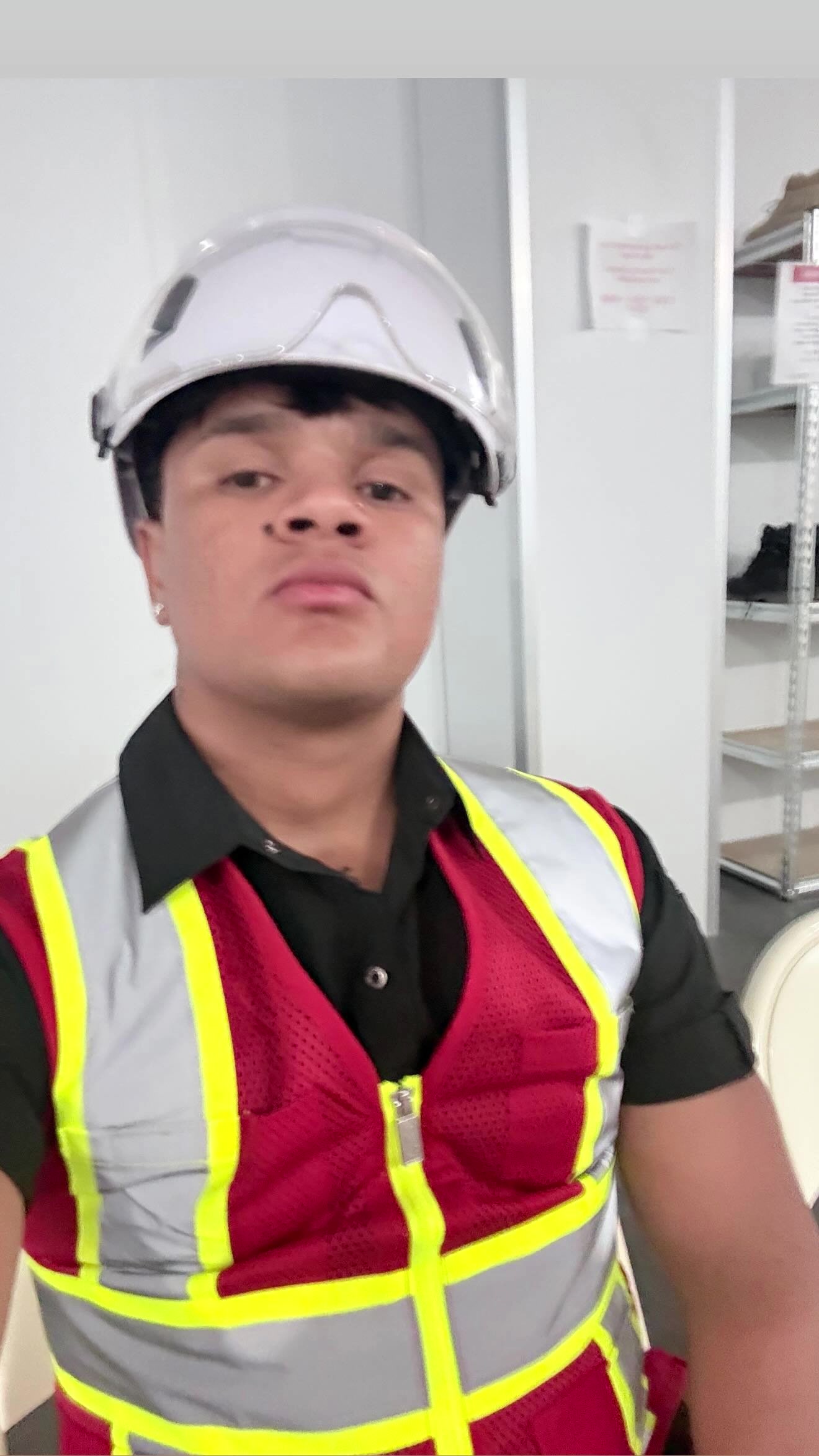 @Adaviuz