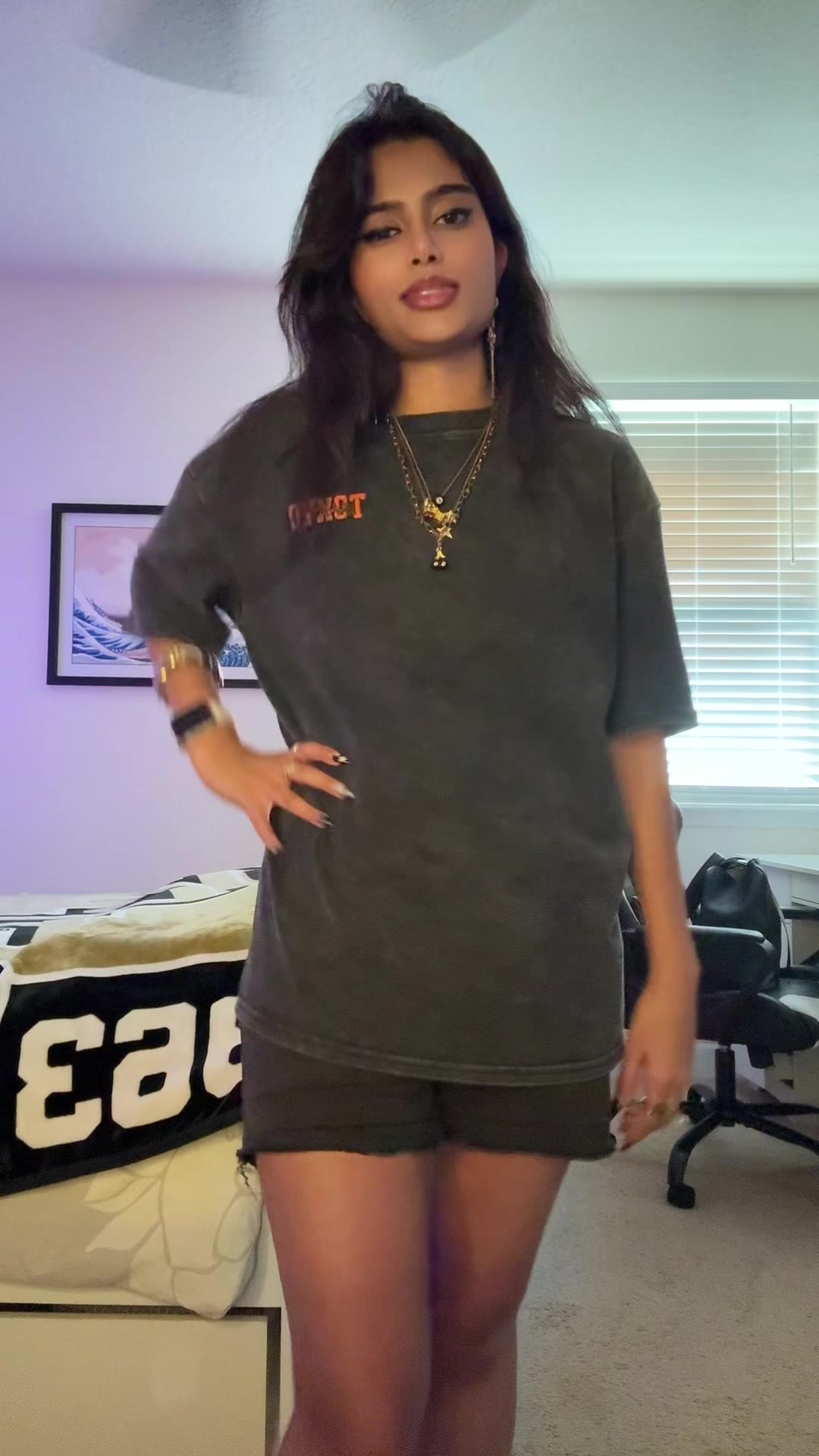@Rae-Rae