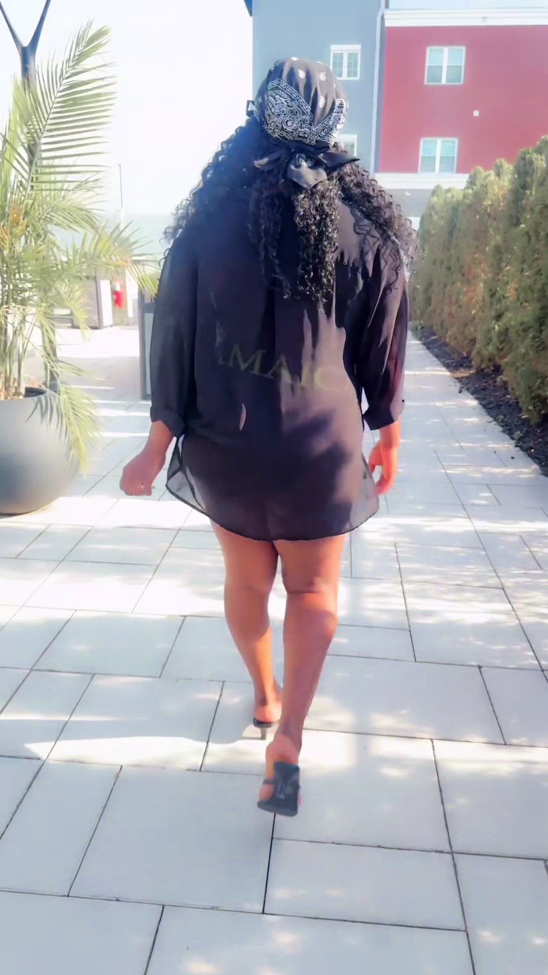 @yourbigsister