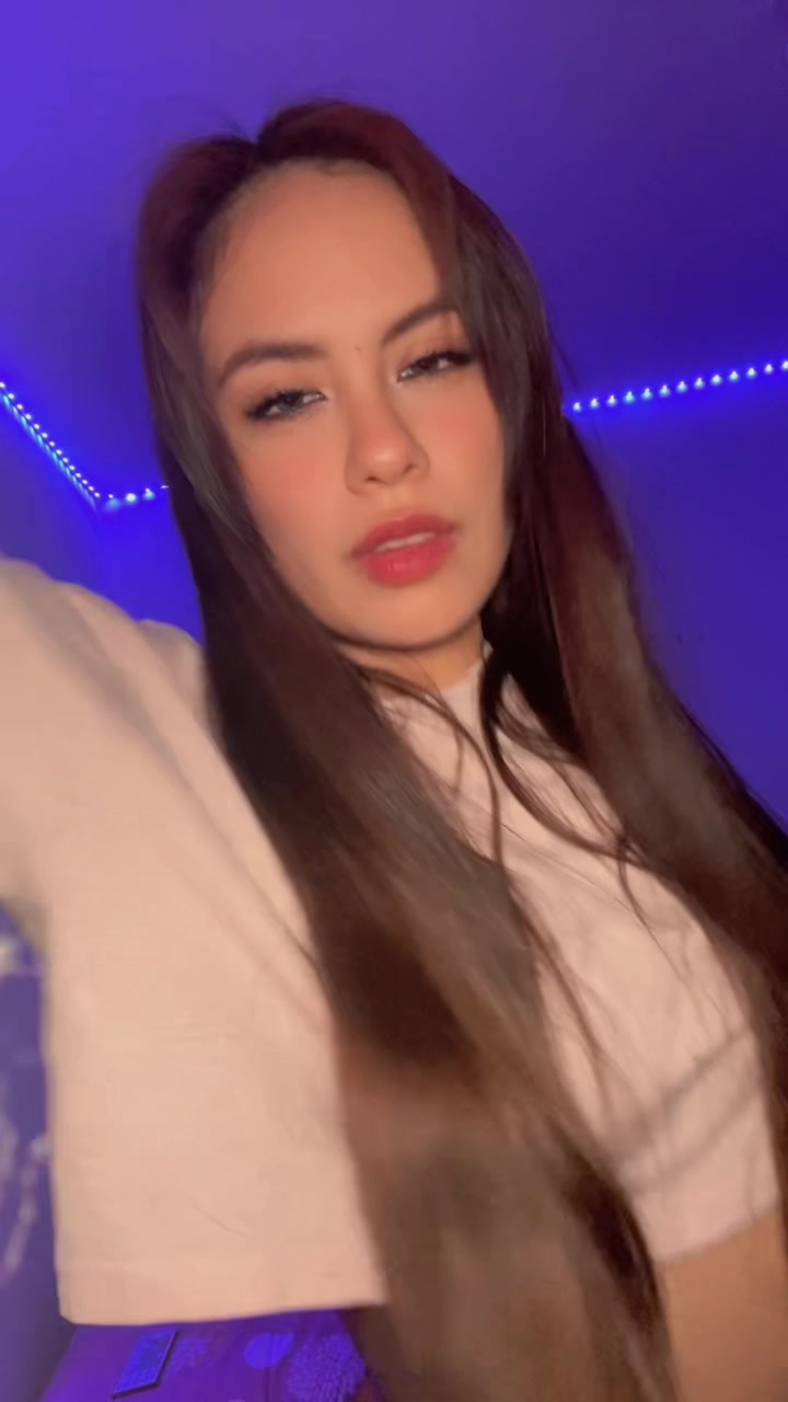 @Danushka Flores Diaz
