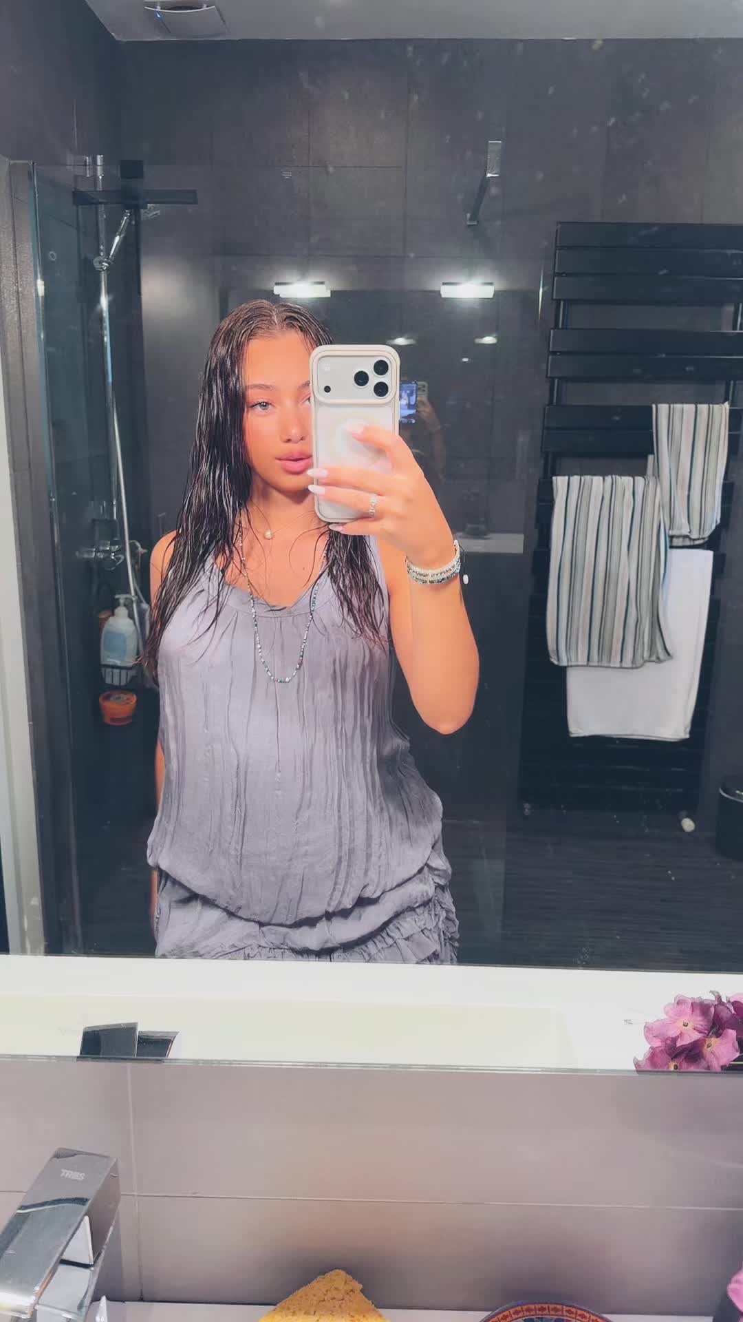 @celiatelsou
