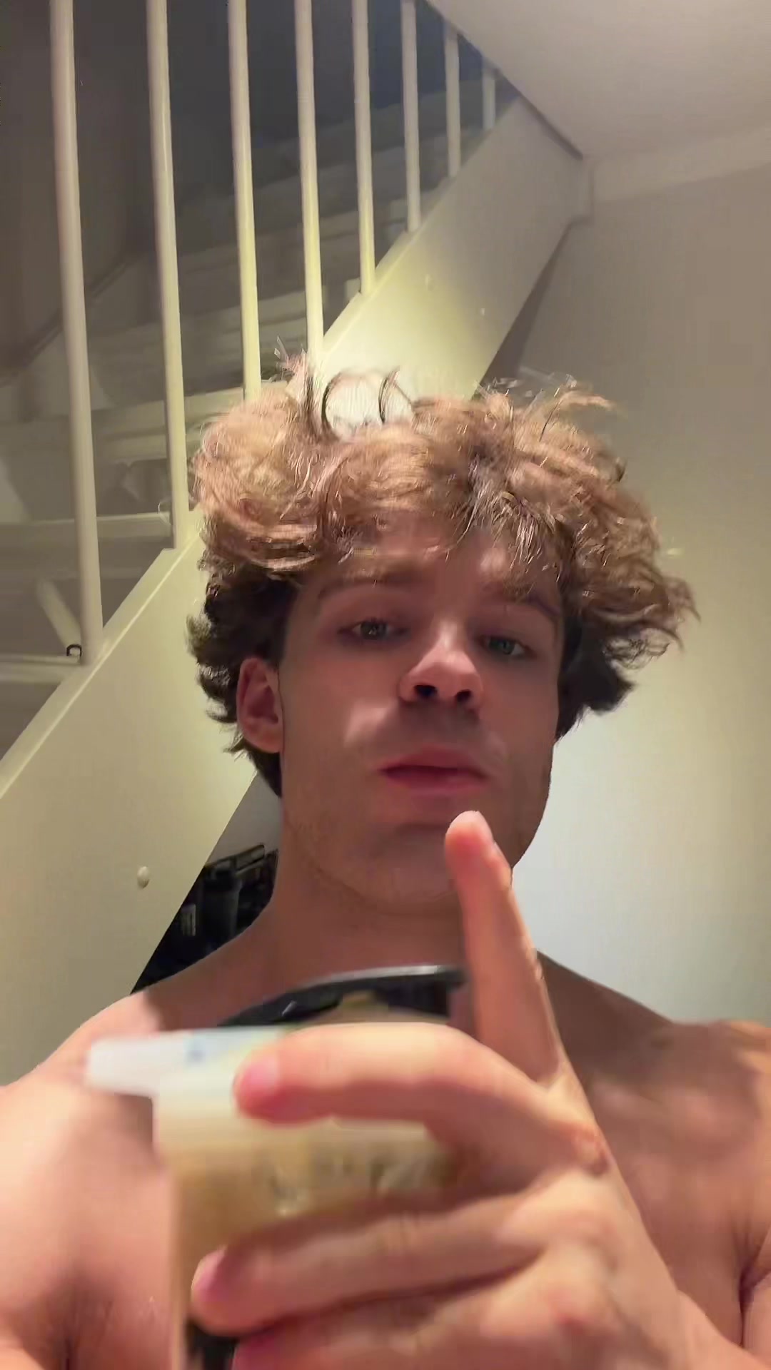 @Leo