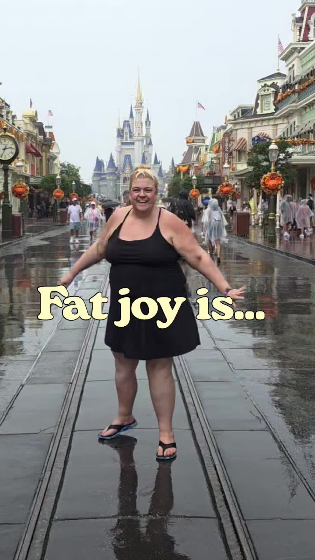 @Vikki • Plus-size Travel