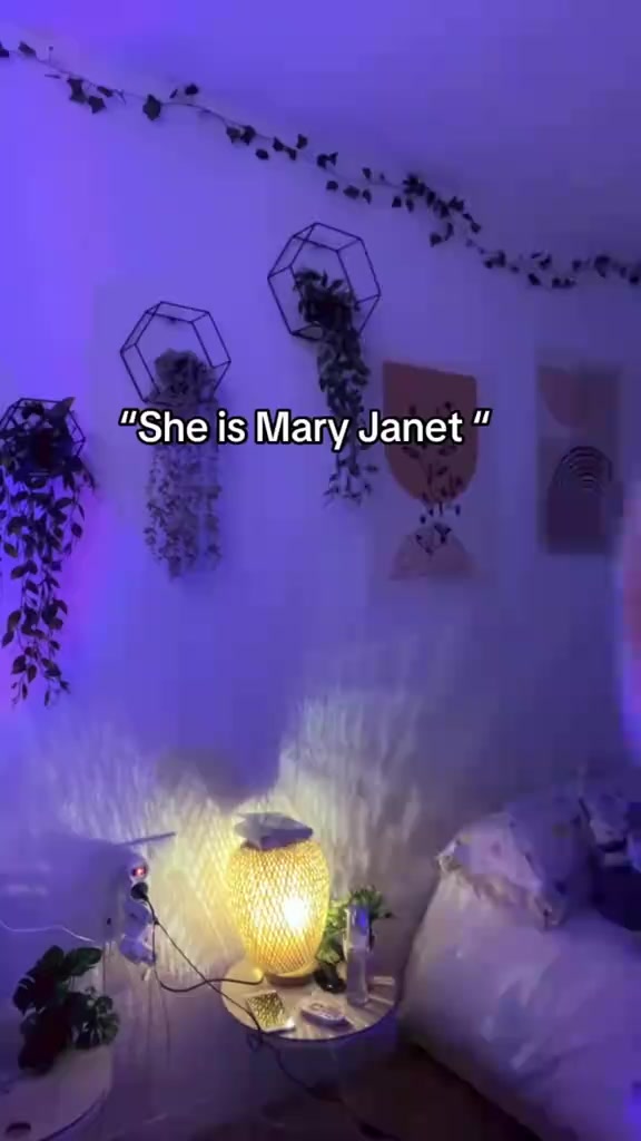 @Mary🏳️⚧️🥰