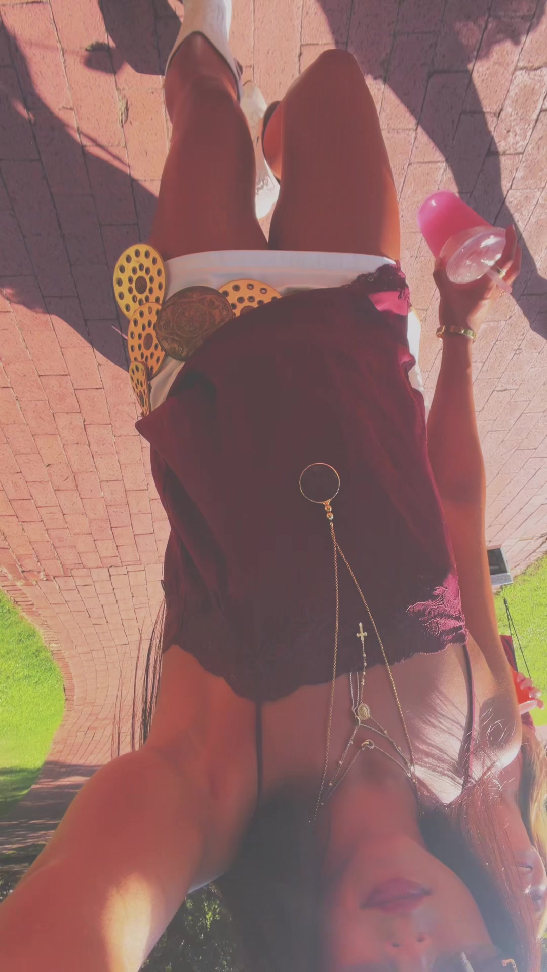 @bellaxalfaro