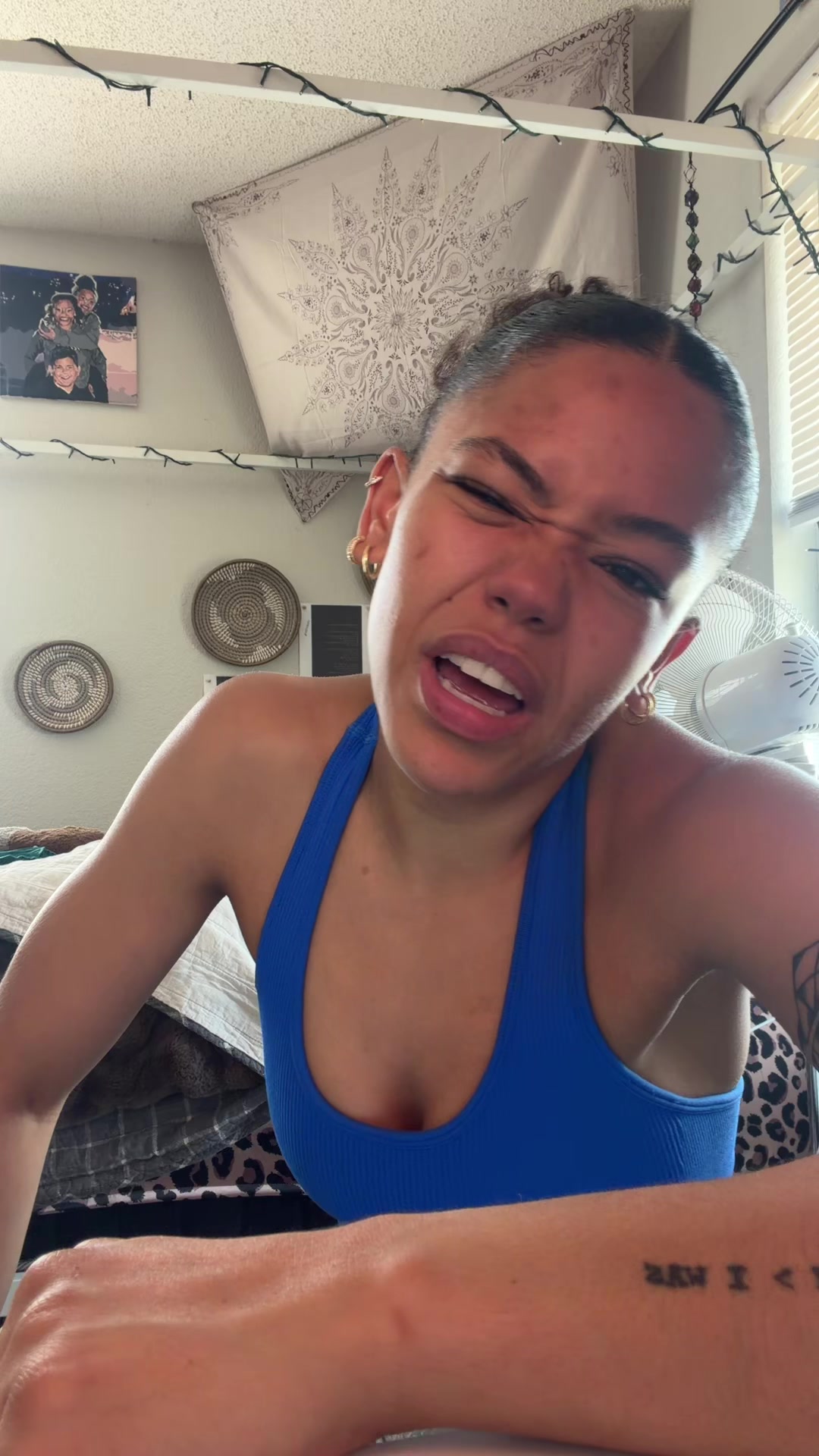 @dailydoseofdaylie