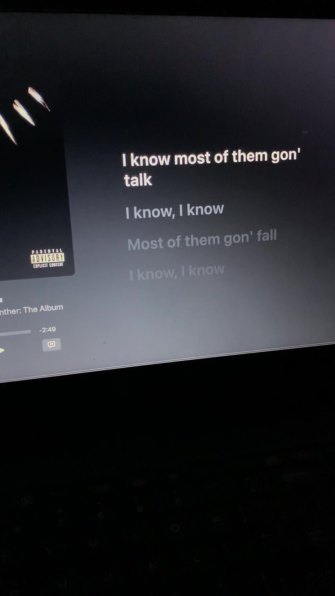 @Lyrics in ur mind 🎶
