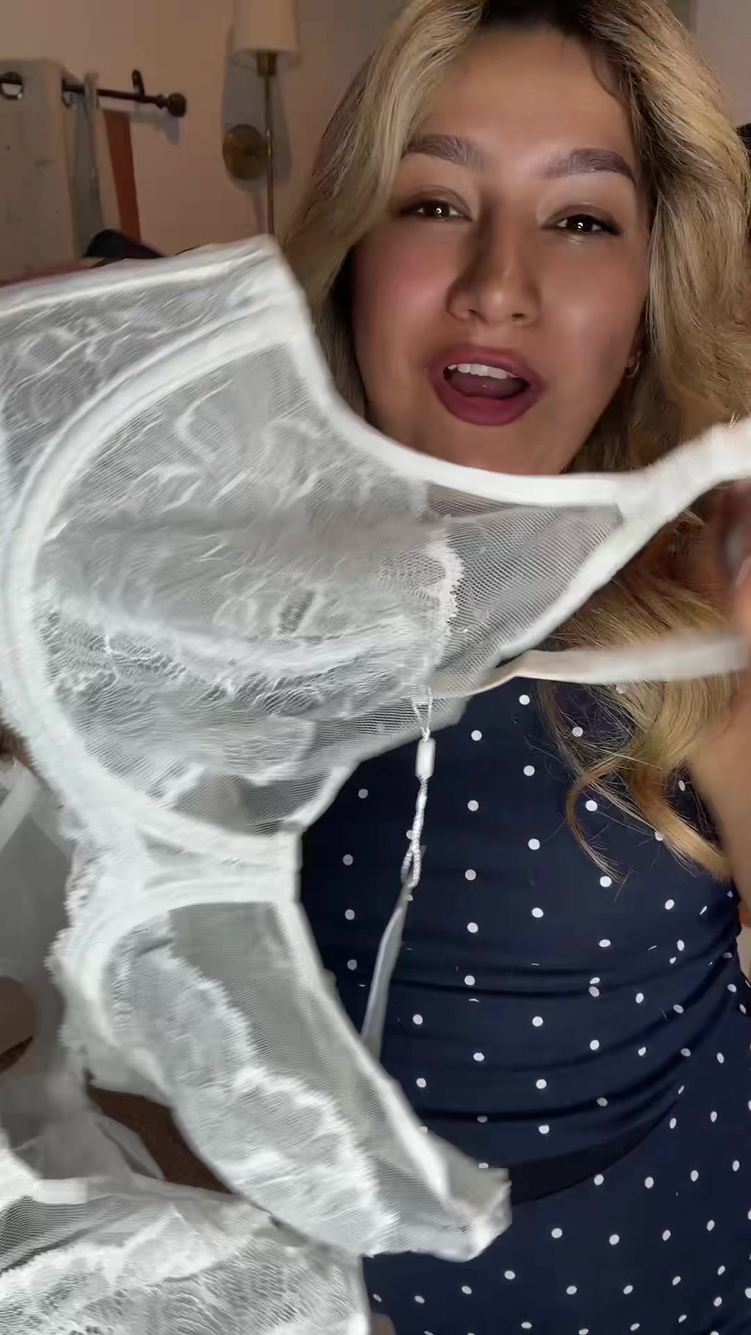 @lupithazzepeda