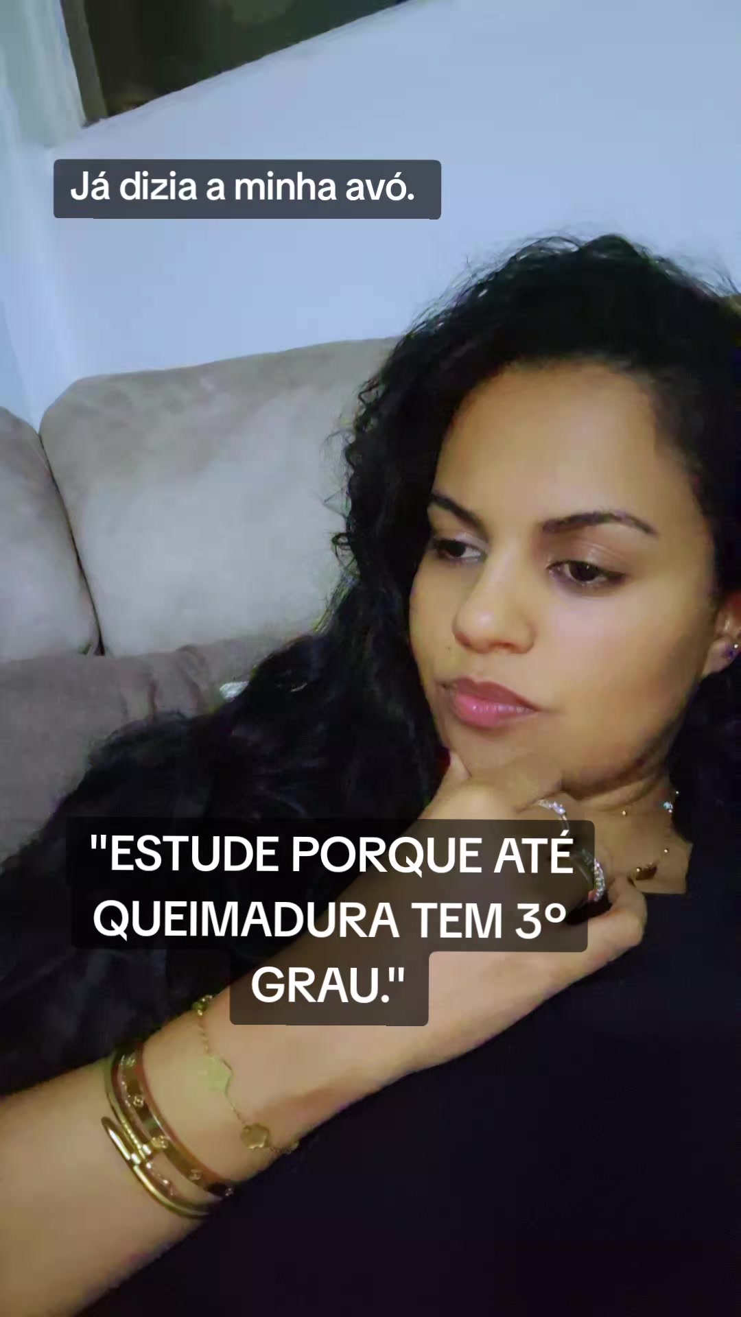 @Ari_Rodrigues.