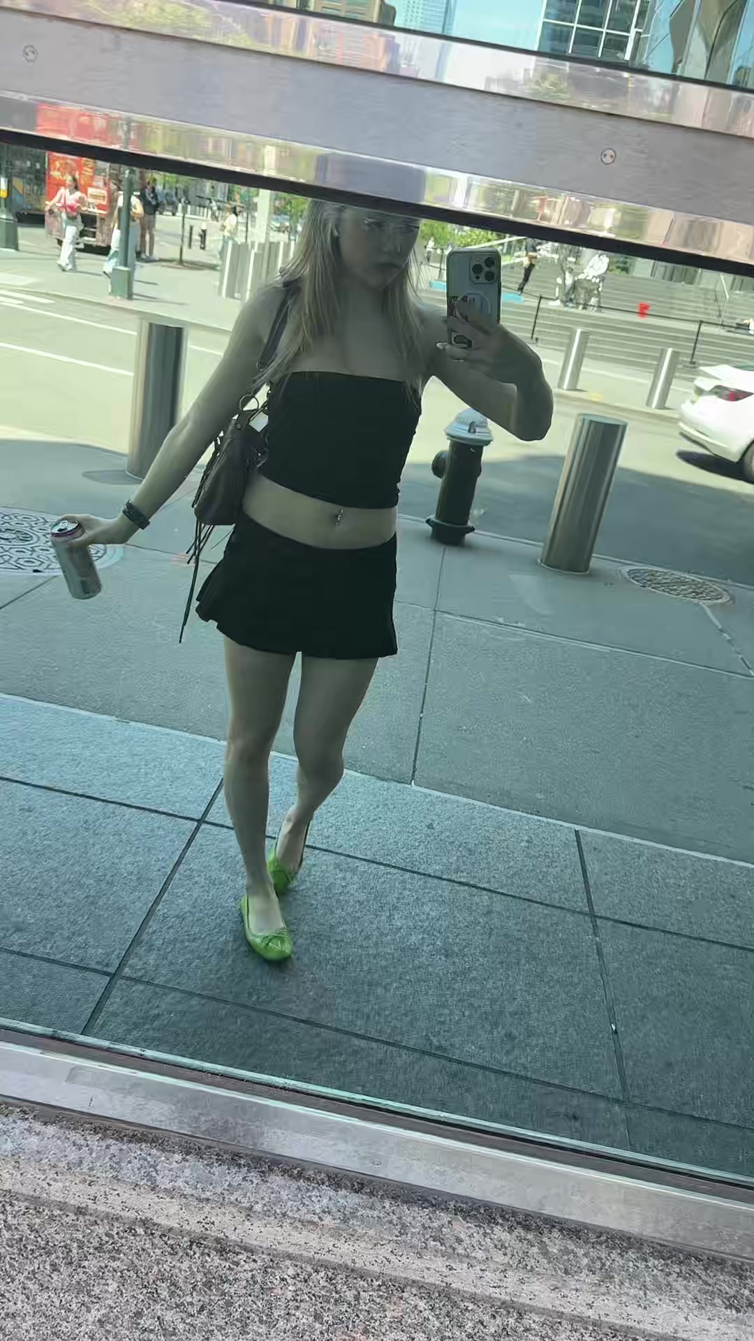 @violet