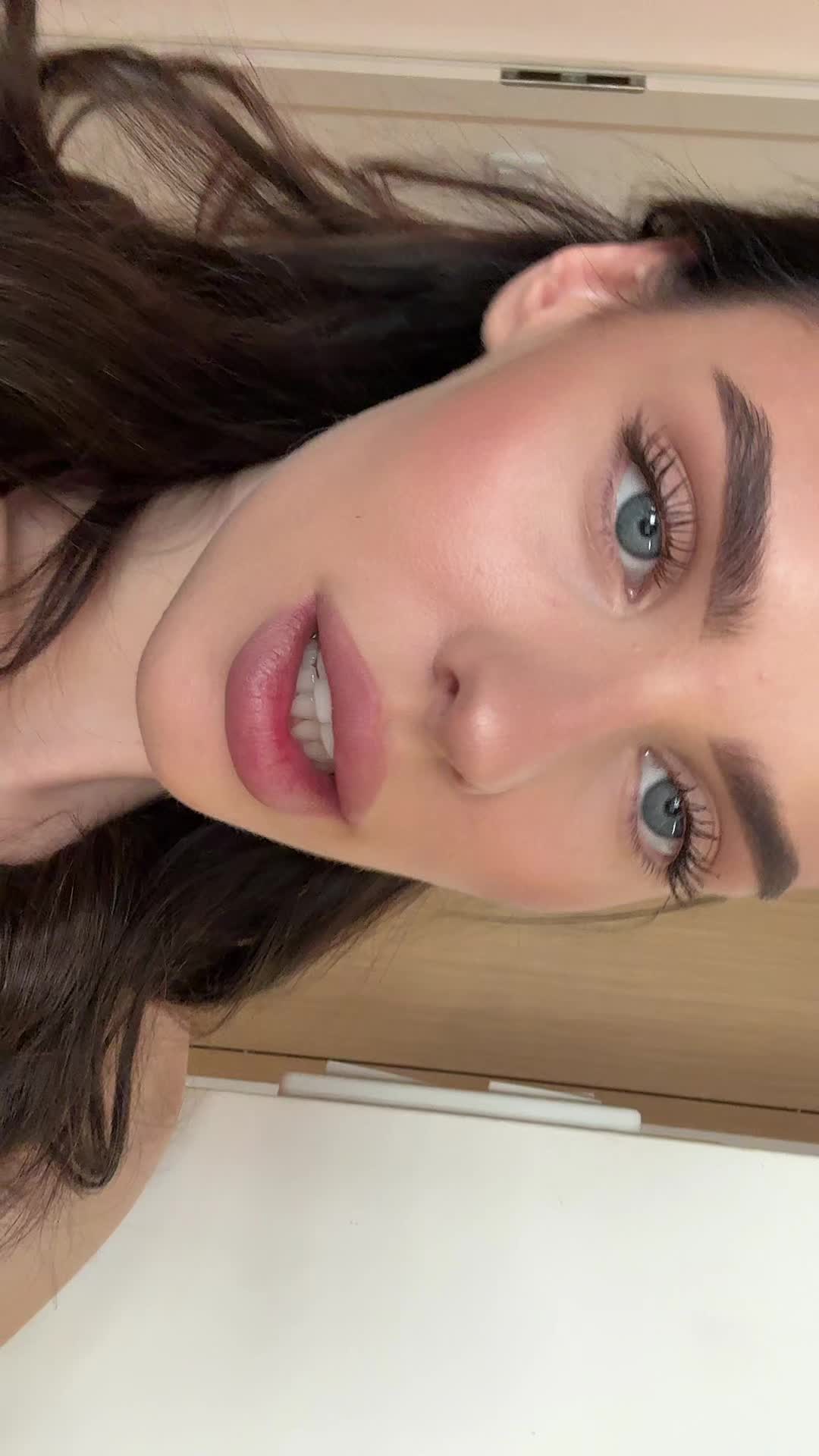 @Мелания 🧝🏼♀️