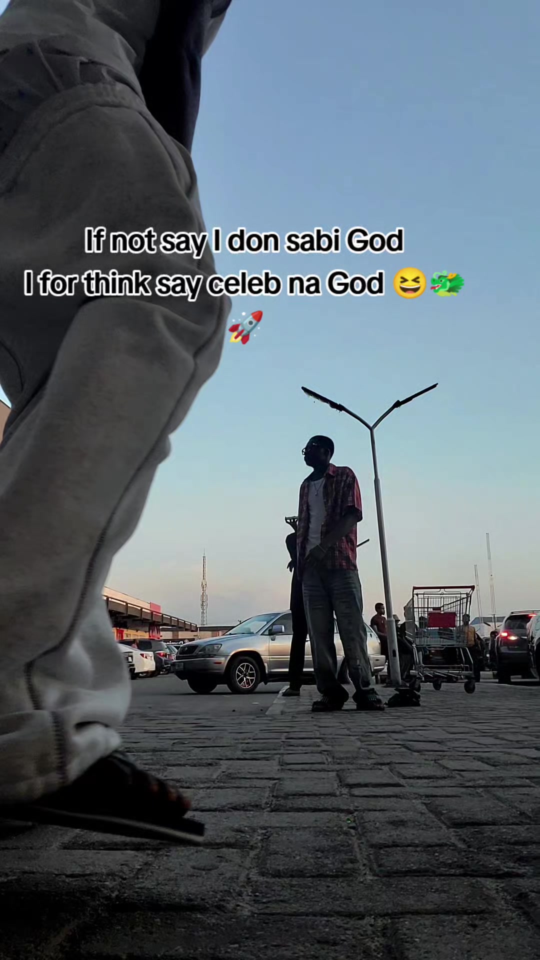 @say hey to๐ค evil preeq๐๐๐น