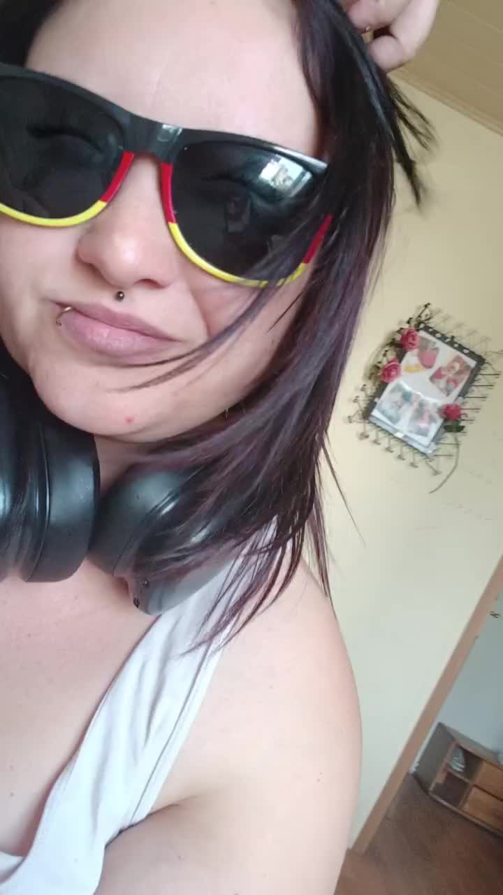 @Stressica Stronsen