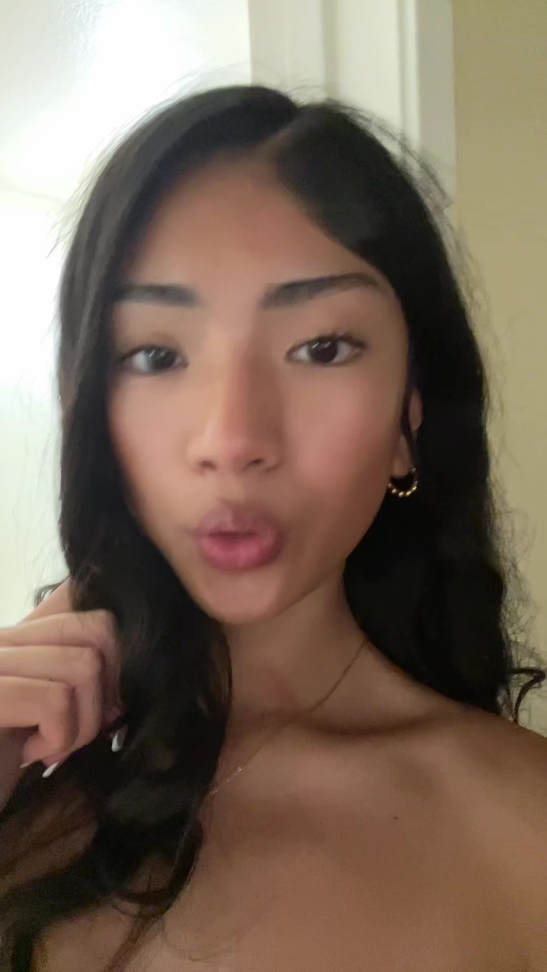 @⃟