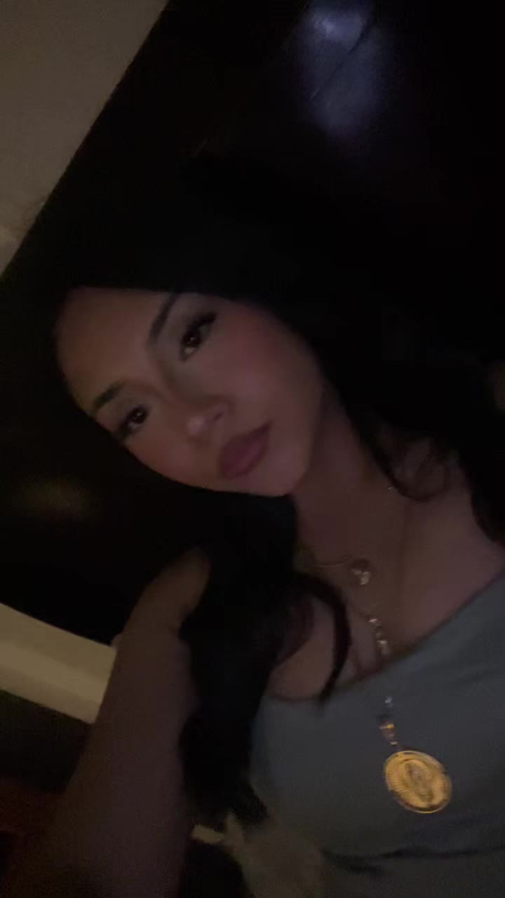 @zaira