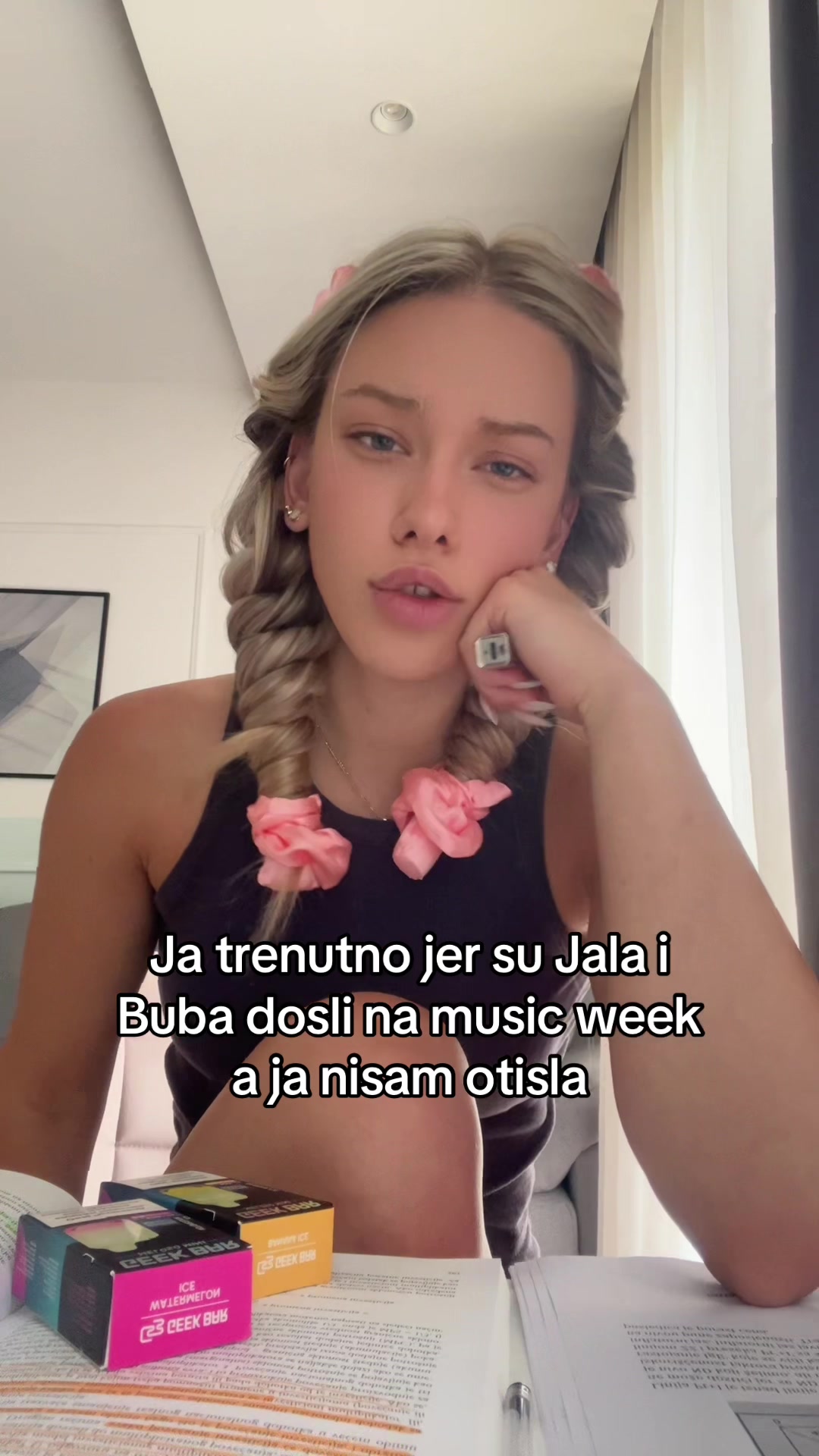@Анђелина
