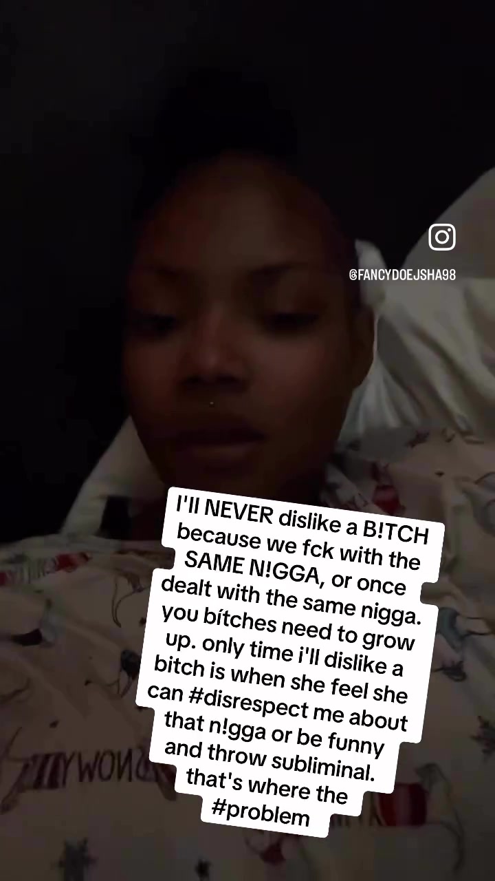 @AmomentWithDanni