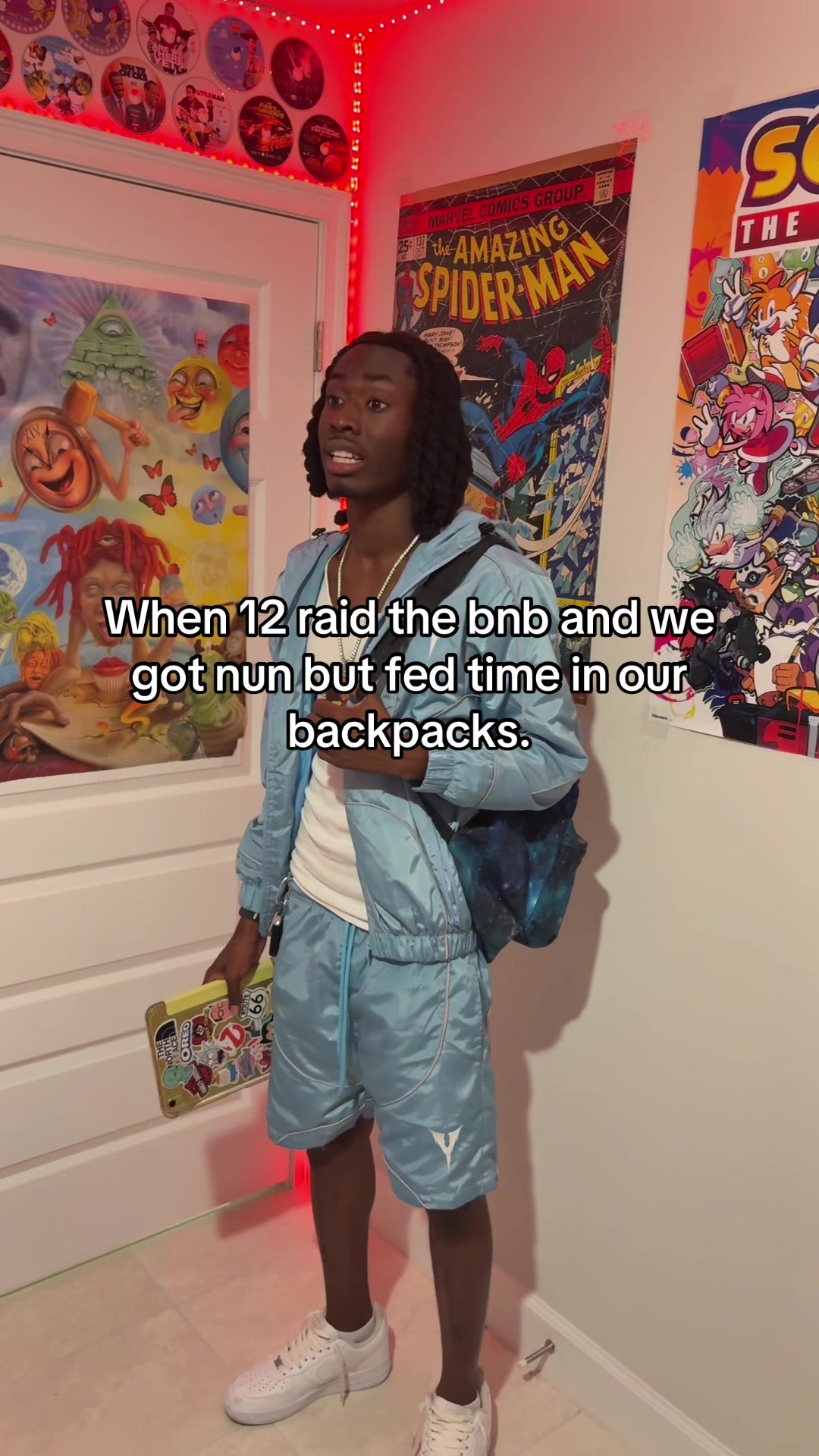 @⃟