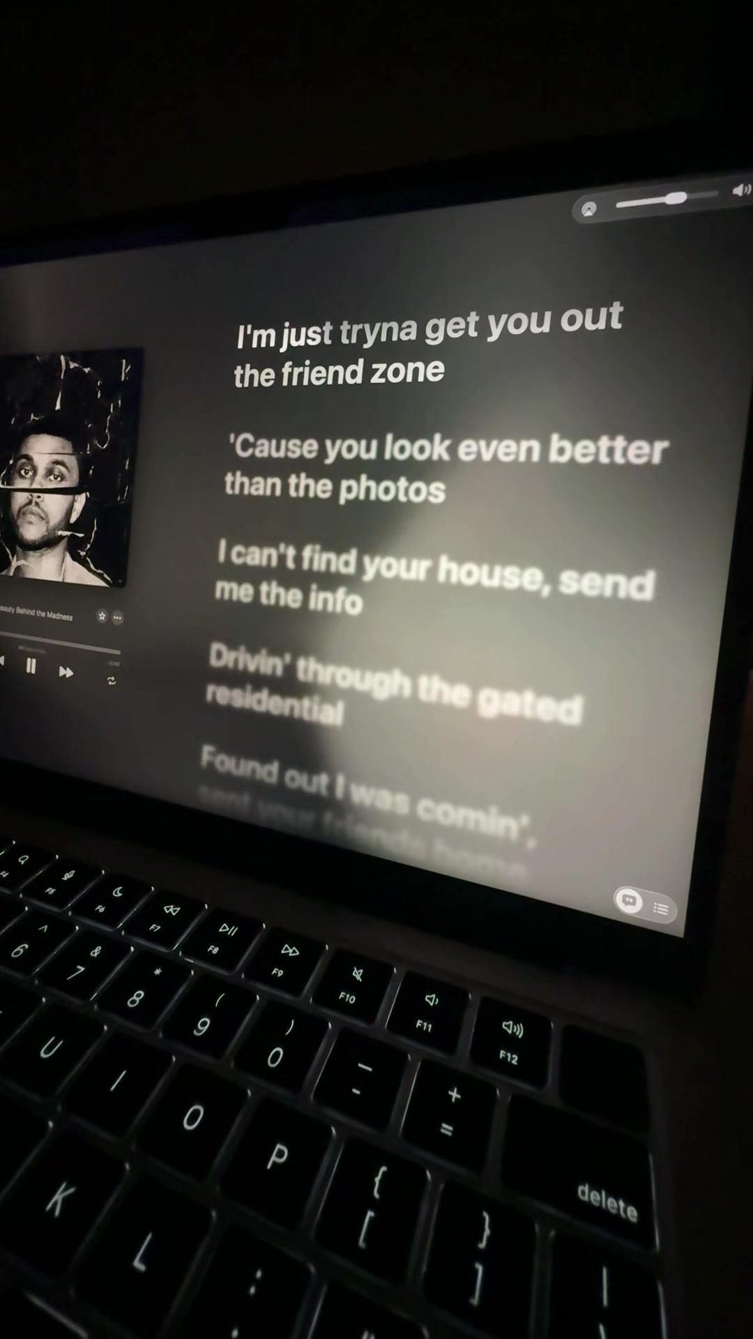 @lyricsprada