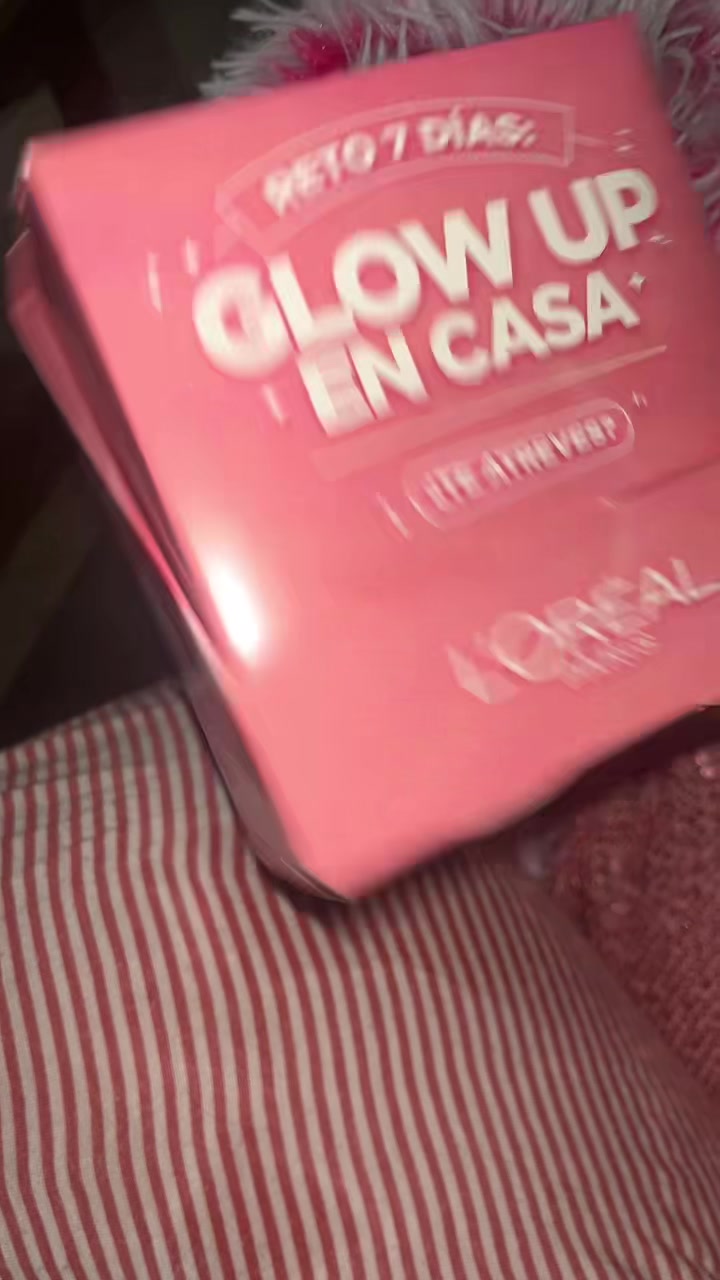@Pi&ntilde;atas con Fer M&eacute;ndez