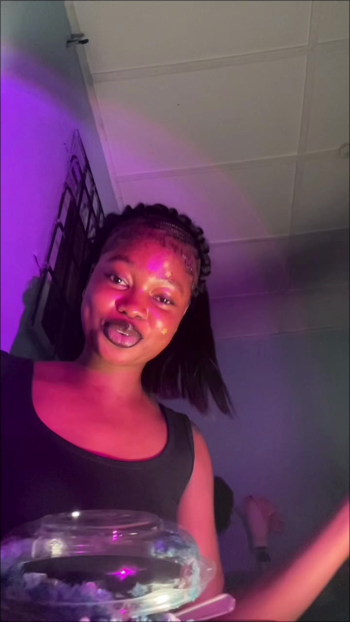 @🥀🌸 Vickky 🥹❤️