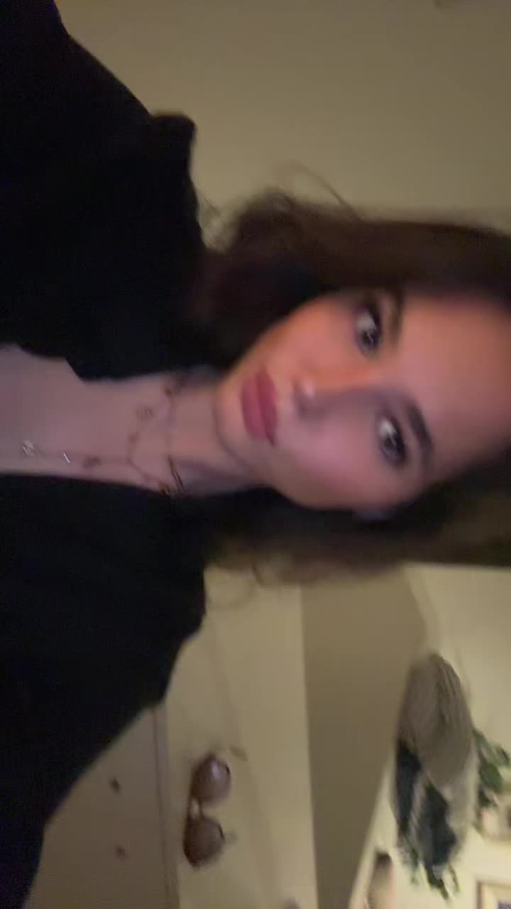 @marieee.km