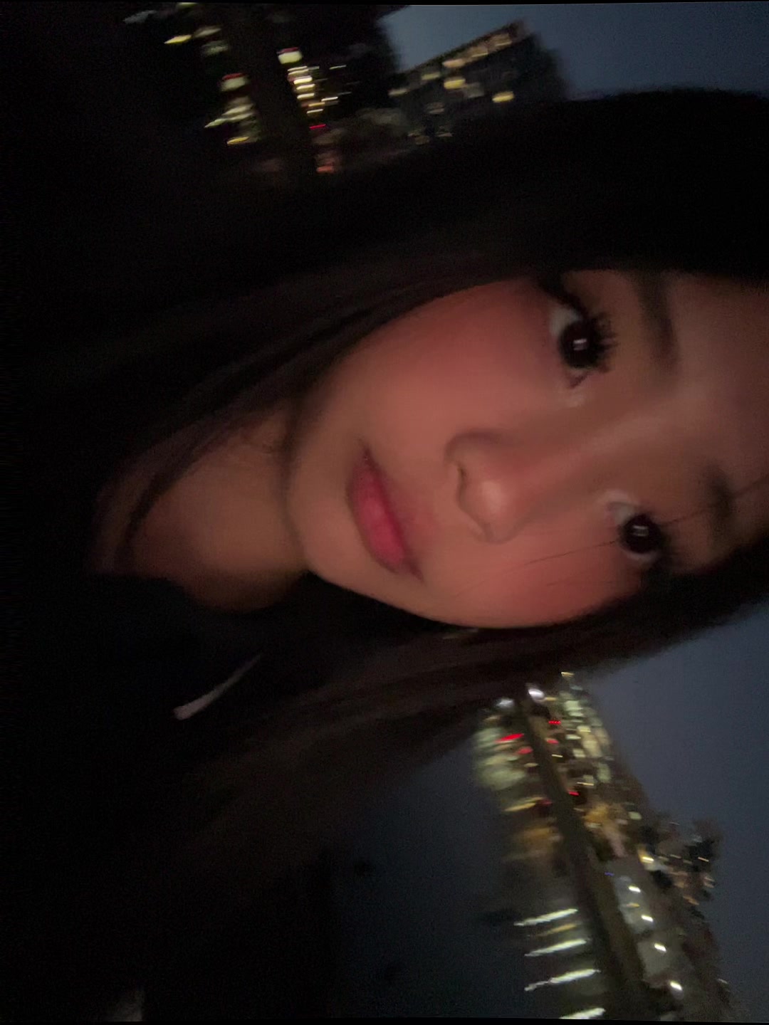 @𝓭𝓮𝓶𝓶
