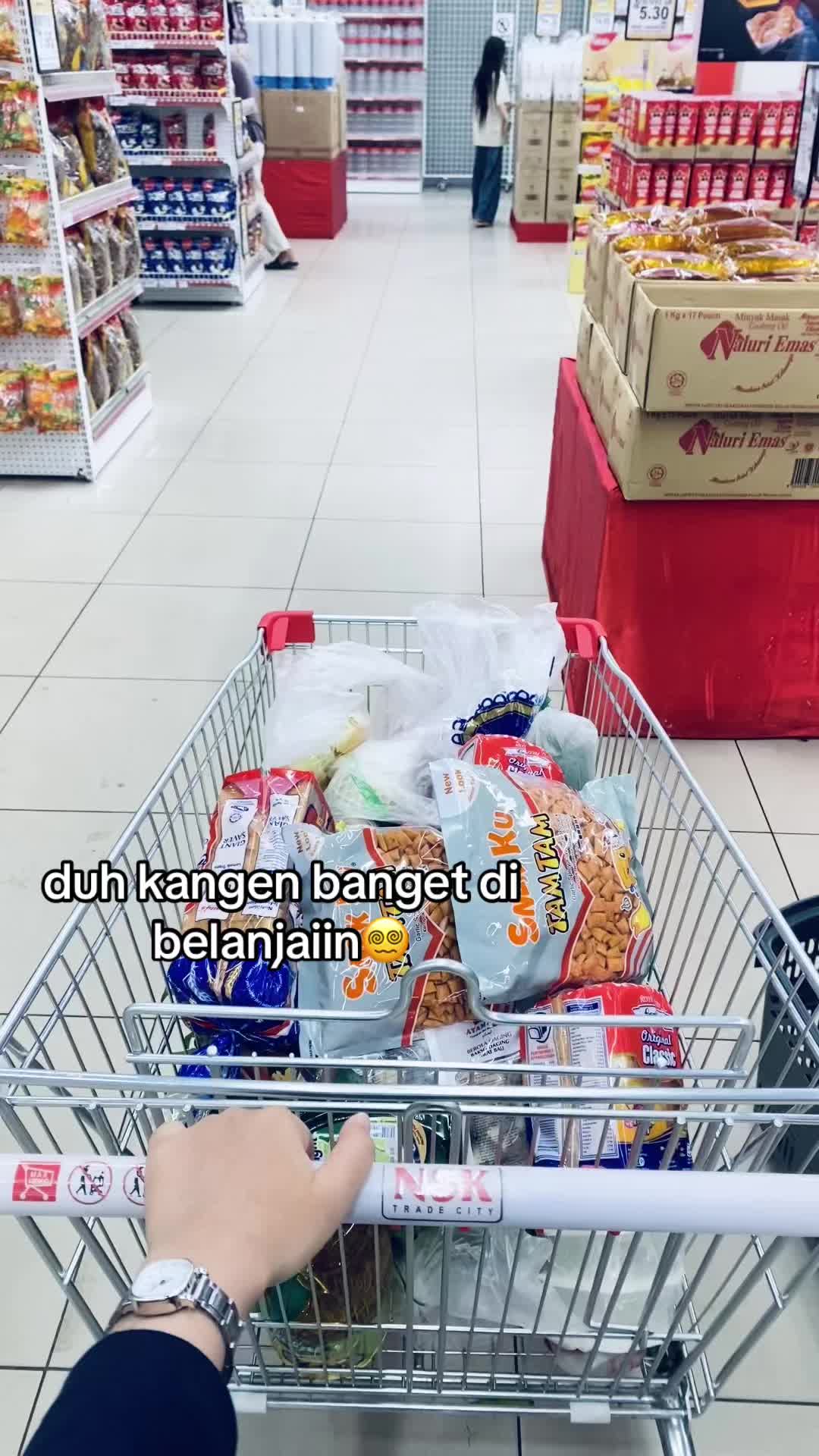 @destyputrii