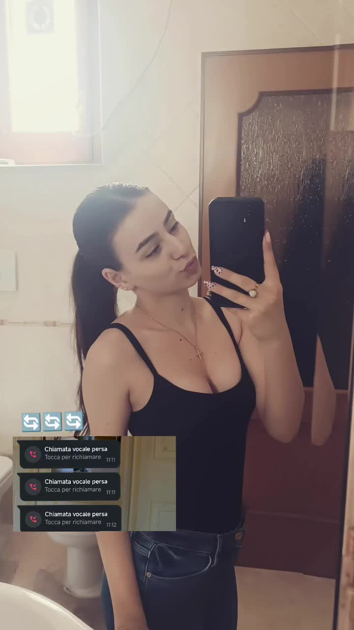 @Anna Giulia