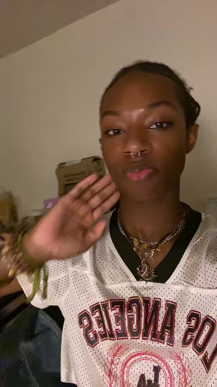 @Vëga🩵🦋