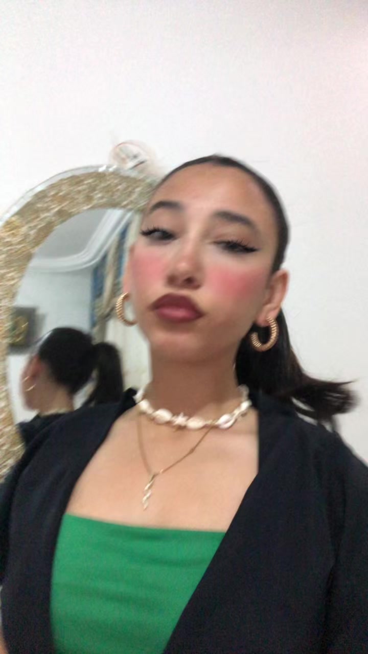 @M.