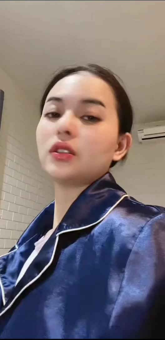 @adellia
